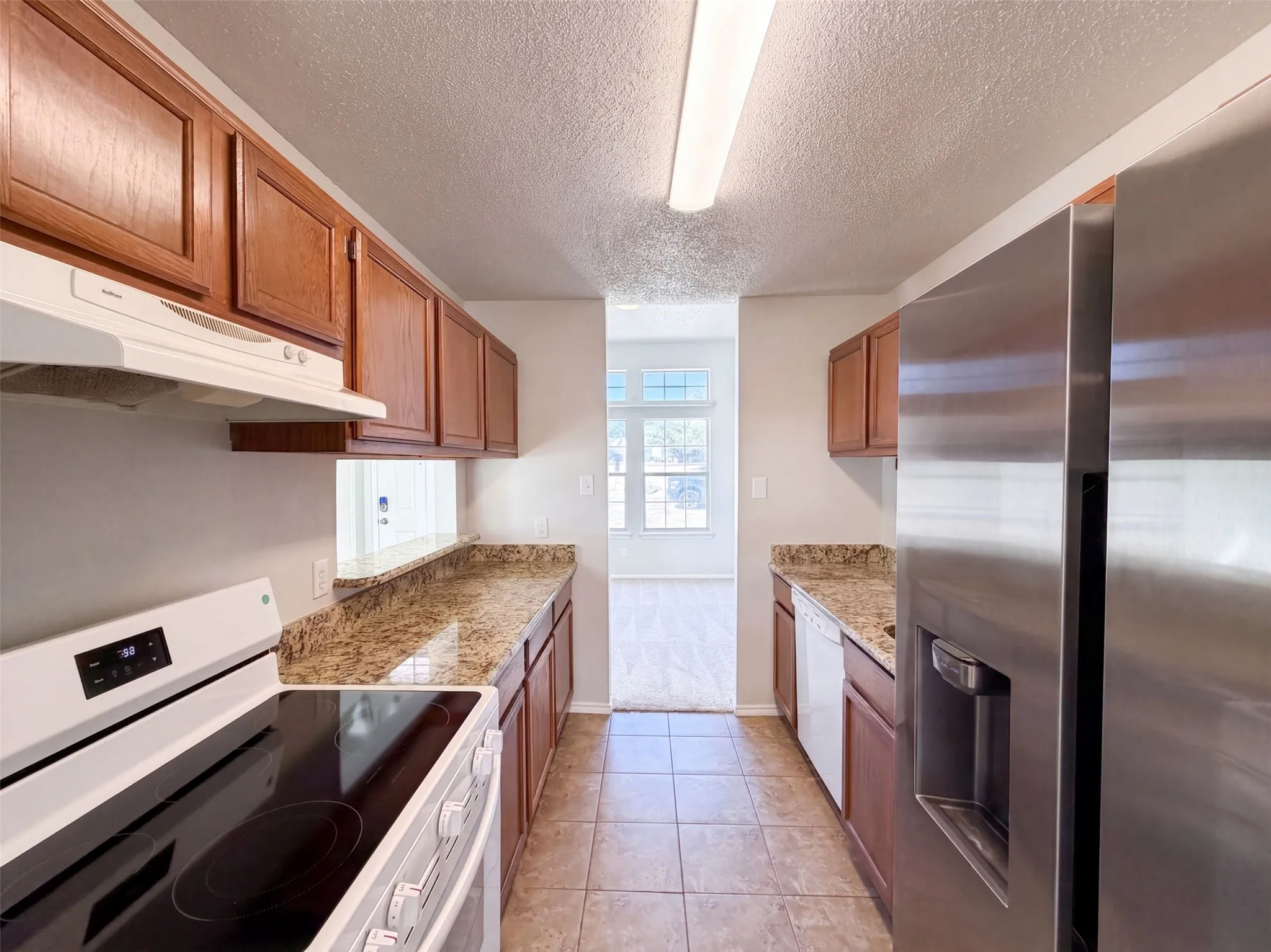 Single Family Residence For Sale in Tarrant County , 5624 Shady Springs Trail, Fort Worth, Texas 76179, 2 Bedroom, 1 Bathroom, 1 Garage spaces, 1,170 Sqft, built in 1987, mls#21365461, Real Estate Agent in Fort Worth, Homes For Sale in Tarrant county, Homes For Sale in Fort Worth, Realtor in Fort Worth Texas, Real Estate Brokerage Independent Realty Texas, Luminita Cordes Realtor