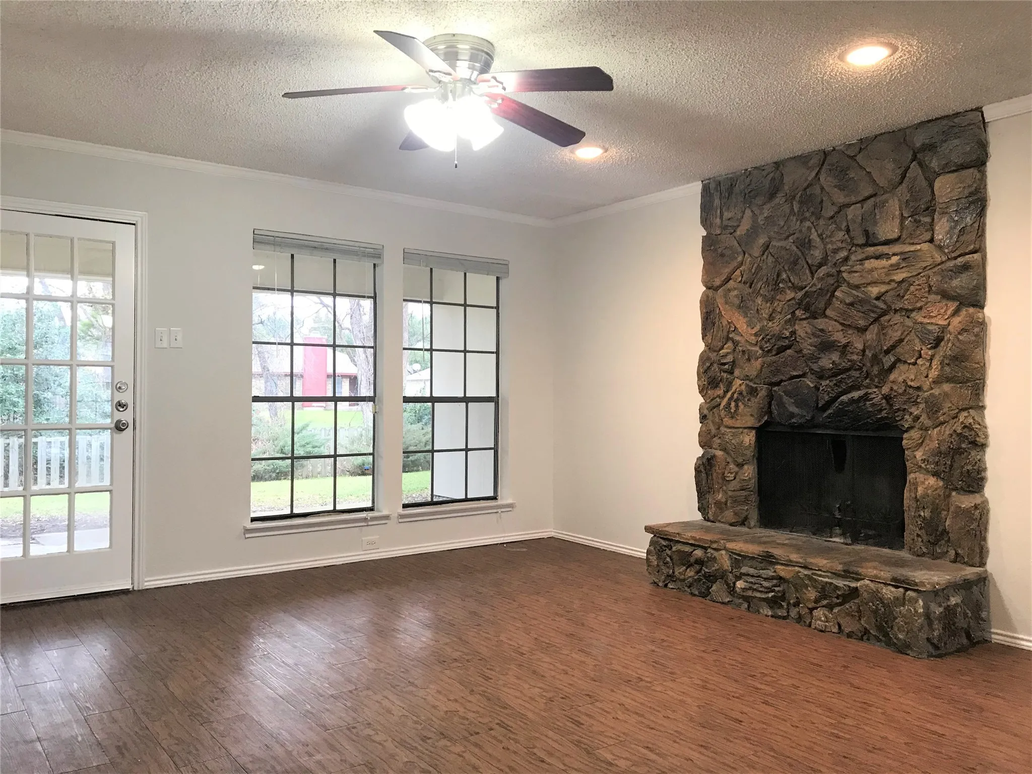 Nice cozy wood buring fireplace in the living room