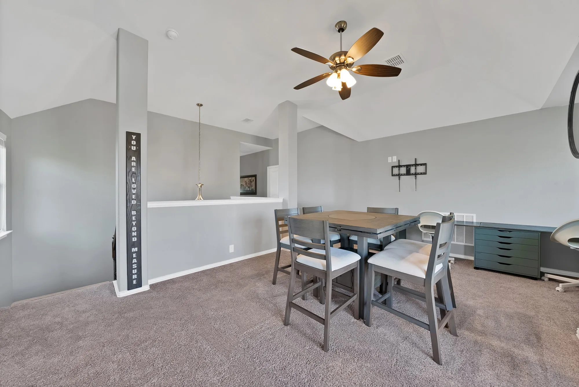 Single Family Residence For Sale in Collin County , 1330 Lantern Faith Drive, Wylie, Texas 75098, 4 Bedroom, 3 Bathroom, 2 Garage spaces, 3,034 Sqft, built in 2017, mls#21364264, Real Estate Agent in Wylie, Homes For Sale in Collin county, Homes For Sale in Wylie, Realtor in Wylie Texas, Real Estate Brokerage Independent Realty Texas, Luminita Cordes Realtor