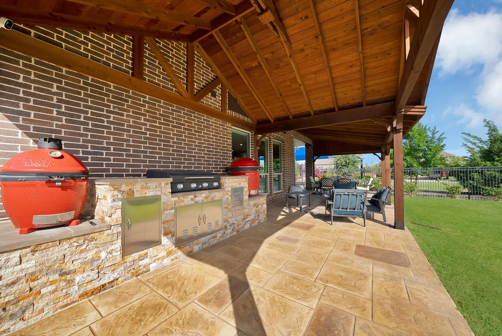 Single Family Residence For Sale in Collin County , 1330 Lantern Faith Drive, Wylie, Texas 75098, 4 Bedroom, 3 Bathroom, 2 Garage spaces, 3,034 Sqft, built in 2017, mls#21364264, Real Estate Agent in Wylie, Homes For Sale in Collin county, Homes For Sale in Wylie, Realtor in Wylie Texas, Real Estate Brokerage Independent Realty Texas, Luminita Cordes Realtor
