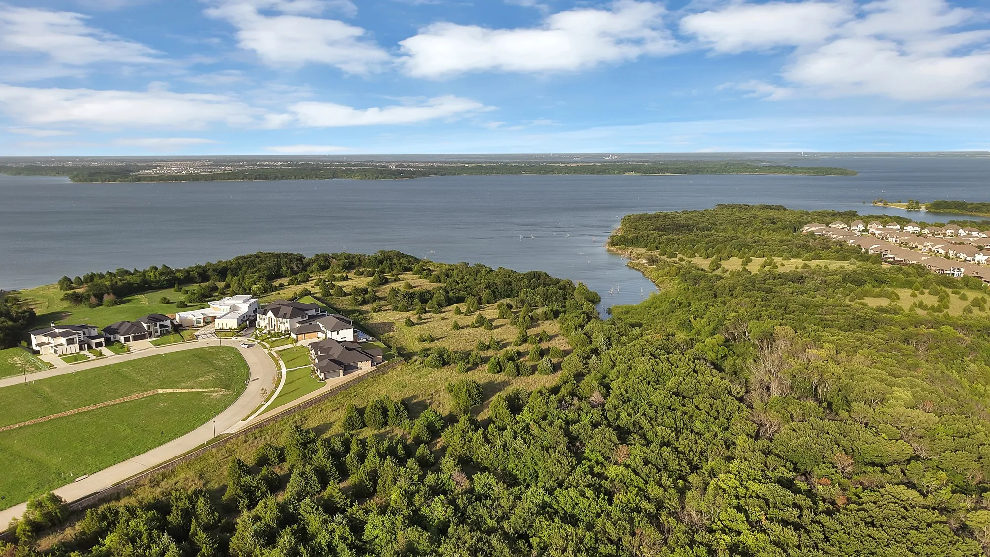 Walk to lake Lavon