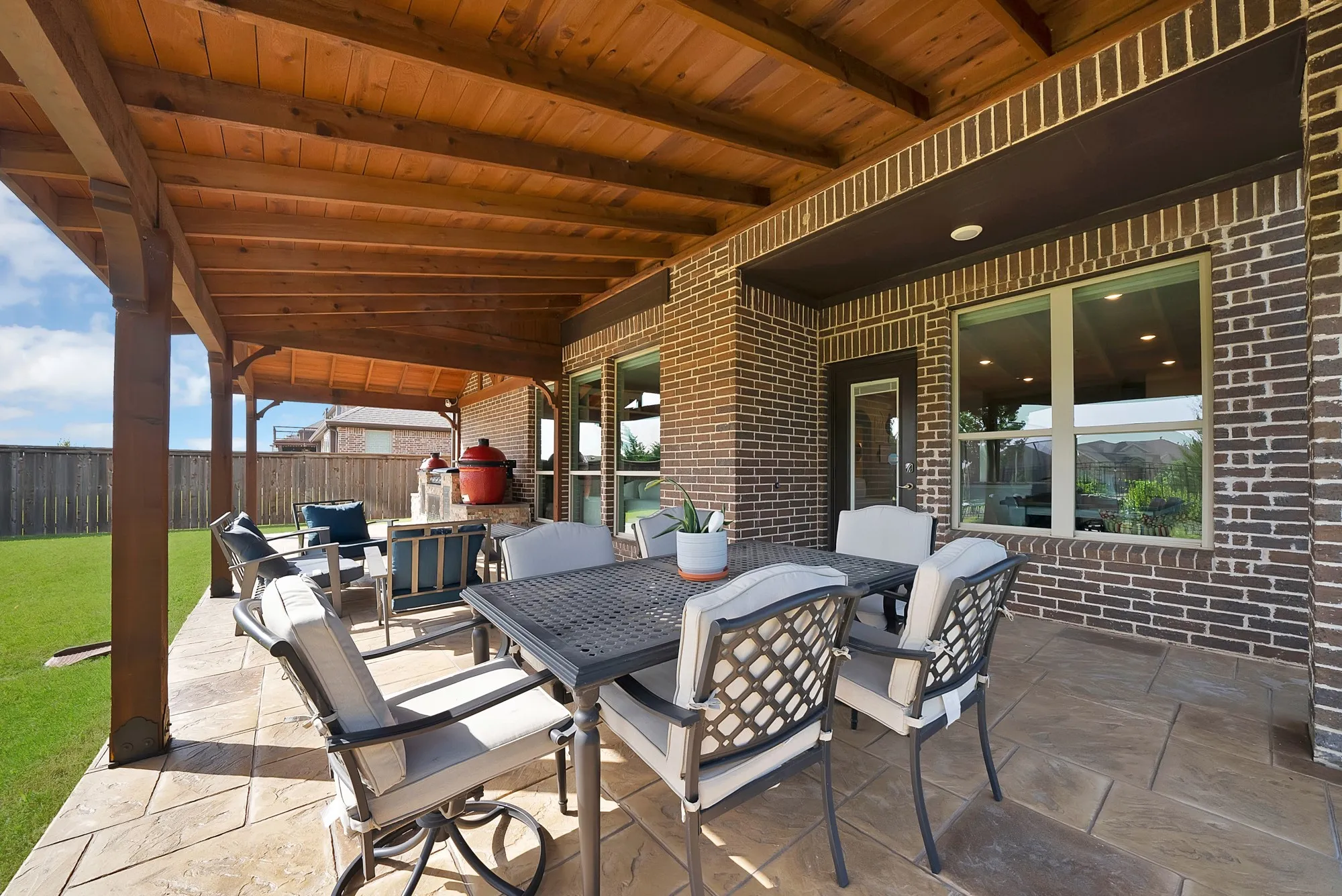 Single Family Residence For Sale in Collin County , 1330 Lantern Faith Drive, Wylie, Texas 75098, 4 Bedroom, 3 Bathroom, 2 Garage spaces, 3,034 Sqft, built in 2017, mls#21364264, Real Estate Agent in Wylie, Homes For Sale in Collin county, Homes For Sale in Wylie, Realtor in Wylie Texas, Real Estate Brokerage Independent Realty Texas, Luminita Cordes Realtor
