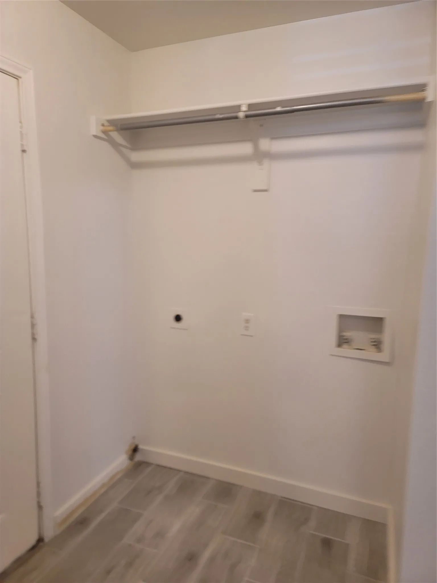 Single Family Residence For Rent in Kaufman County , 910 S Catherine Street, Terrell, Texas 75160, 2 Bedroom, 1 Bathroom, Garage spaces, 880 Sqft, built in 2011, mls#21365473, Real Estate Agent in Terrell, Homes For Rent in Kaufman county, Homes For Rent in Terrell, Realtor in Terrell Texas, Real Estate Brokerage Independent Realty Texas, Luminita Cordes Realtor