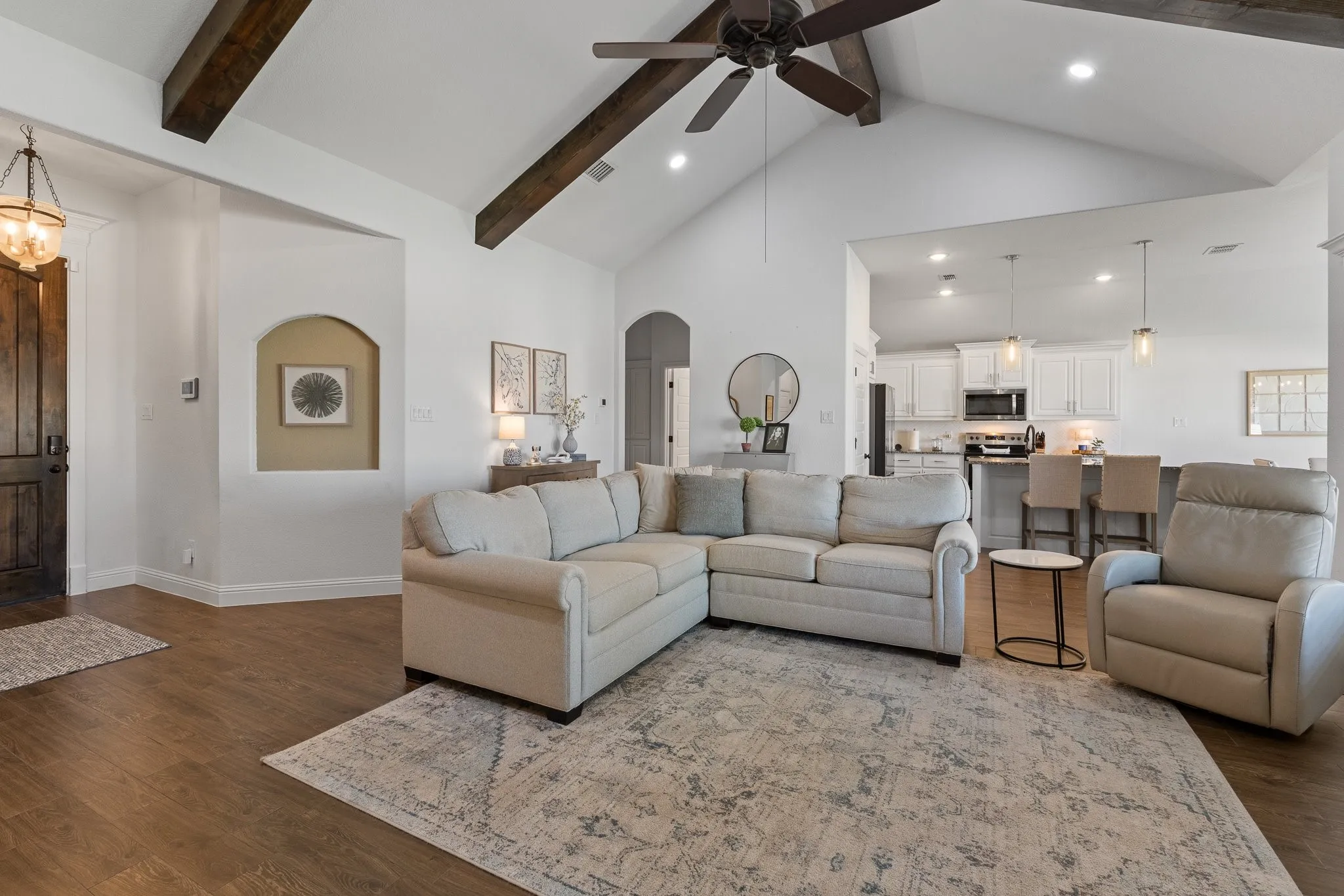 Single Family Residence For Sale in Johnson County , 103 Nolan River Run, Godley, Texas 76044, 3 Bedroom, 2 Bathroom, 2 Garage spaces, 1,884 Sqft, built in 2019, mls#21364224, Real Estate Agent in Godley, Homes For Sale in Johnson county, Homes For Sale in Godley, Realtor in Godley Texas, Real Estate Brokerage Independent Realty Texas, Luminita Cordes Realtor