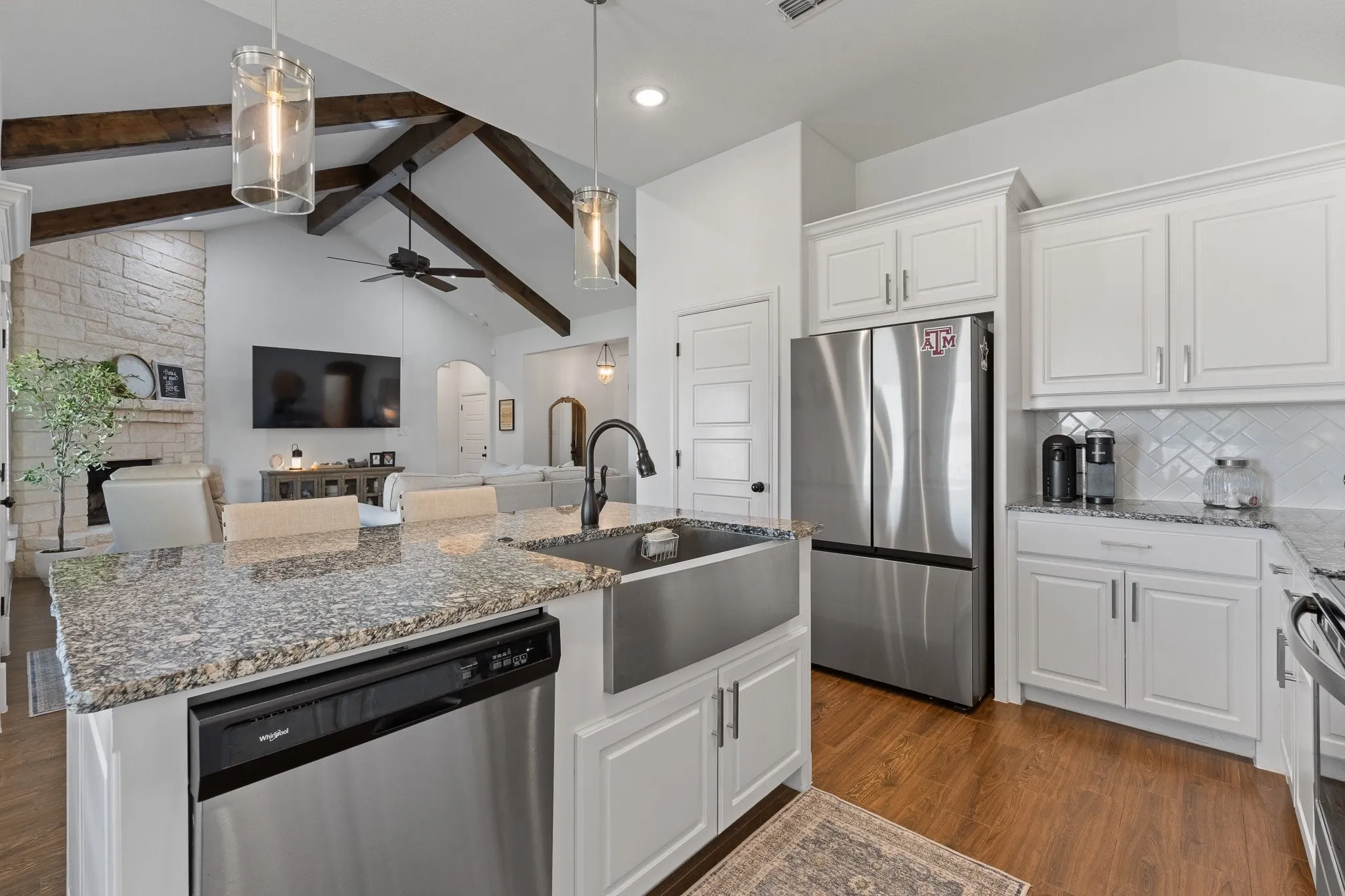 Single Family Residence For Sale in Johnson County , 103 Nolan River Run, Godley, Texas 76044, 3 Bedroom, 2 Bathroom, 2 Garage spaces, 1,884 Sqft, built in 2019, mls#21364224, Real Estate Agent in Godley, Homes For Sale in Johnson county, Homes For Sale in Godley, Realtor in Godley Texas, Real Estate Brokerage Independent Realty Texas, Luminita Cordes Realtor