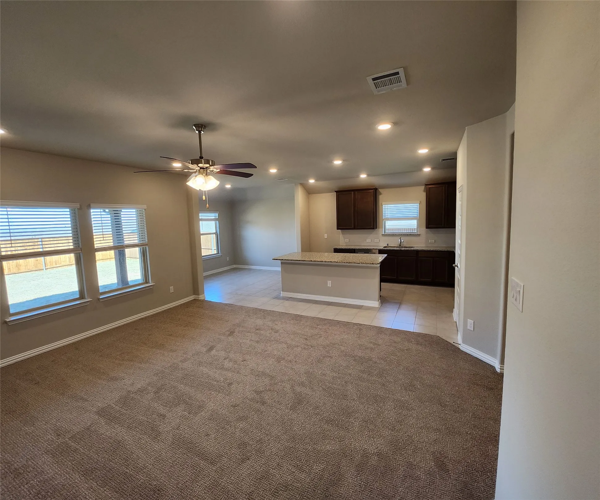 Single Family Residence For Rent in Collin County , 3812 Chalk hill Avenue, Celina, Texas 75009, 3 Bedroom, 2 Bathroom, 2 Garage spaces, 1,669 Sqft, built in 2022, mls#21365485, Real Estate Agent in Celina, Homes For Rent in Collin county, Homes For Rent in Celina, Realtor in Celina Texas, Real Estate Brokerage Independent Realty Texas, Luminita Cordes Realtor