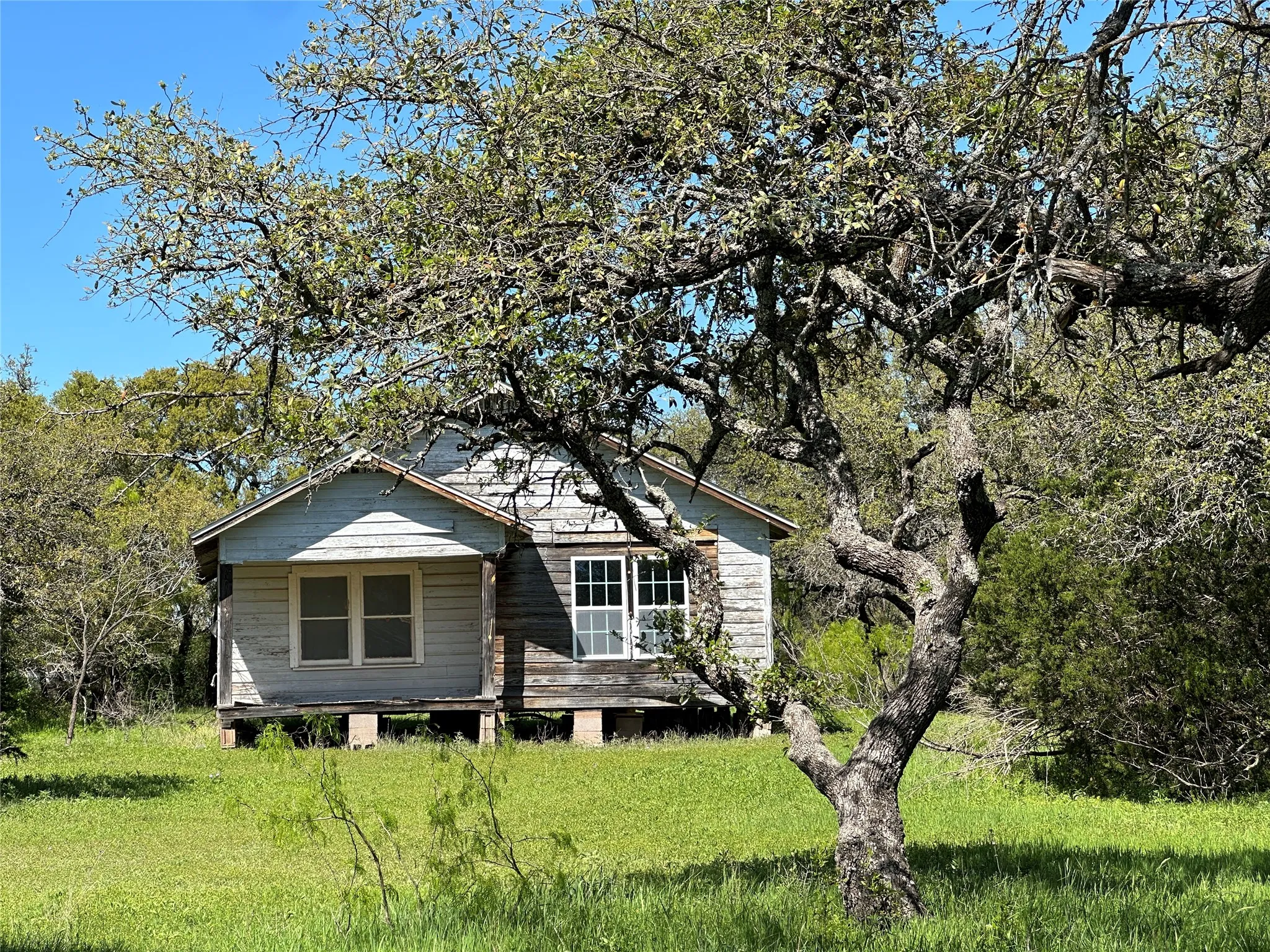 Ranch For Sale in Mills County , 11 County Road 191, Mullin, Texas 76864, 0, 0, Garage spaces, 0 Sqft, built in 0, mls#21365459, Real Estate Agent in Mullin, Homes For Sale in Mills county, Homes For Sale in Mullin, Realtor in Mullin Texas, Real Estate Brokerage Independent Realty Texas, Luminita Cordes Realtor