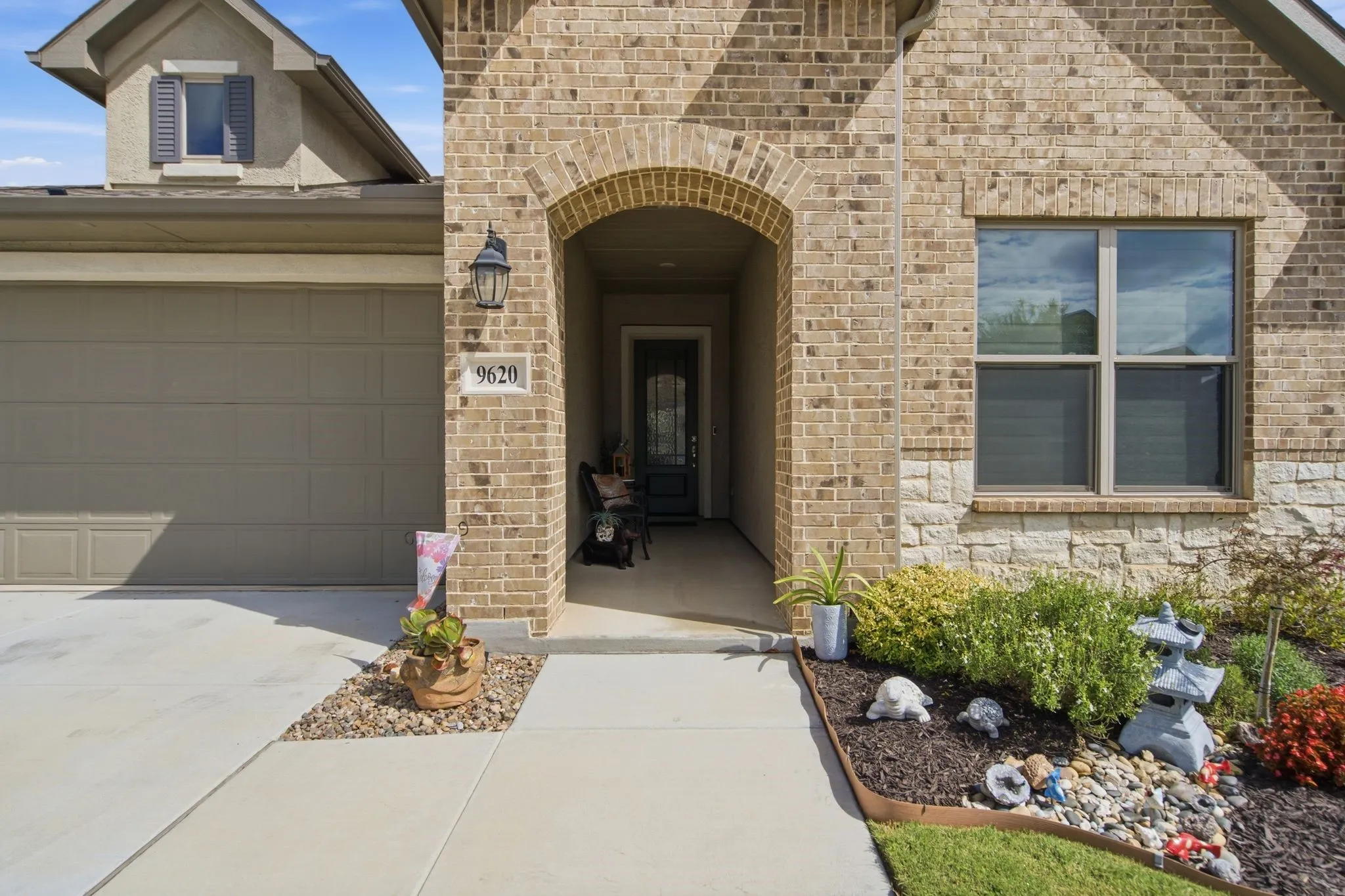 Single Family Residence For Sale in Denton County , 9620 Creekwood Drive, Denton, Texas 76207, 2 Bedroom, 3 Bathroom, 2 Garage spaces, 1,849 Sqft, built in 2023, mls#21335733, Real Estate Agent in Denton, Homes For Sale in Denton county, Homes For Sale in Denton, Realtor in Denton Texas, Real Estate Brokerage Independent Realty Texas, Luminita Cordes Realtor