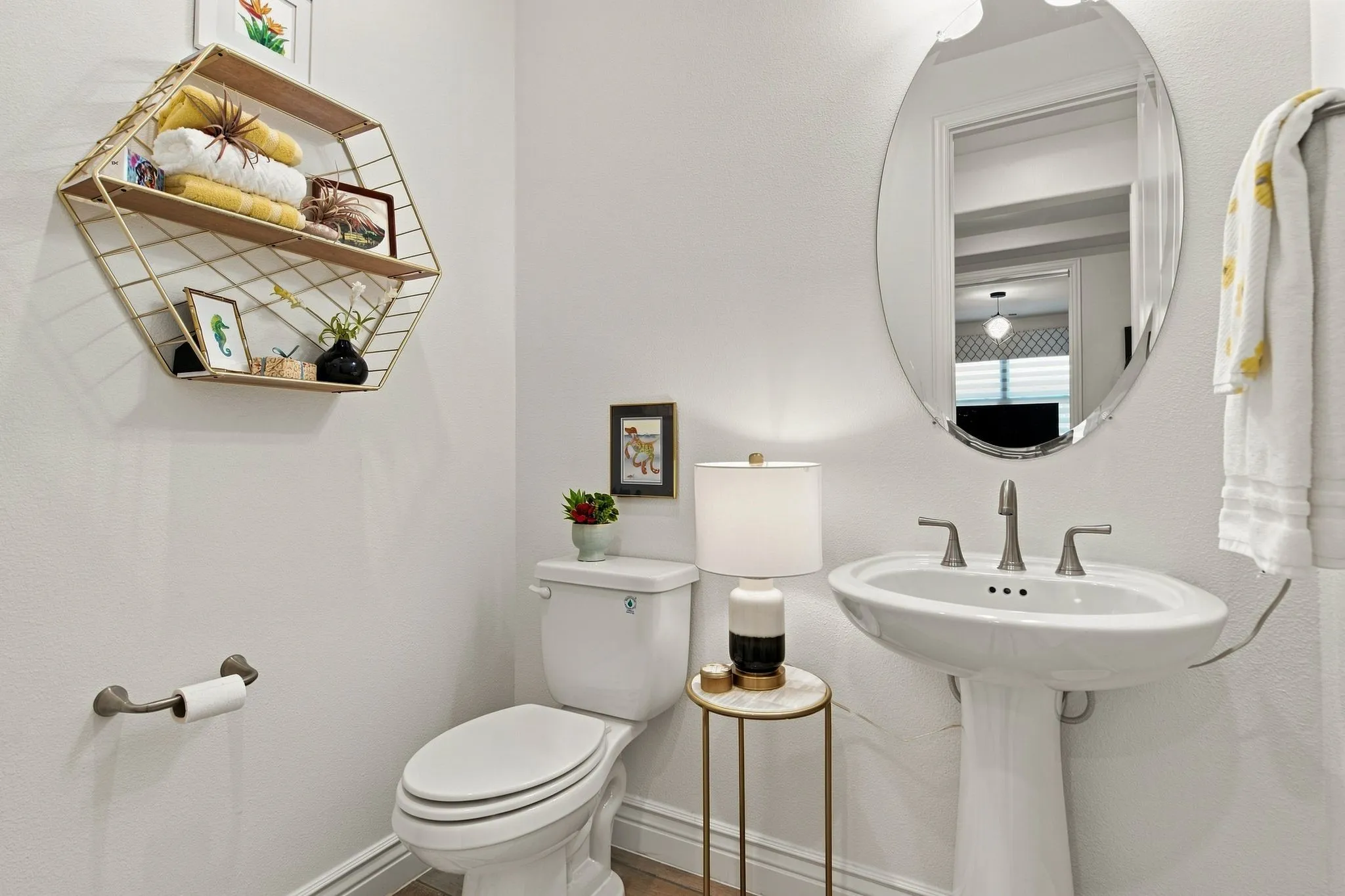 1/2 bath