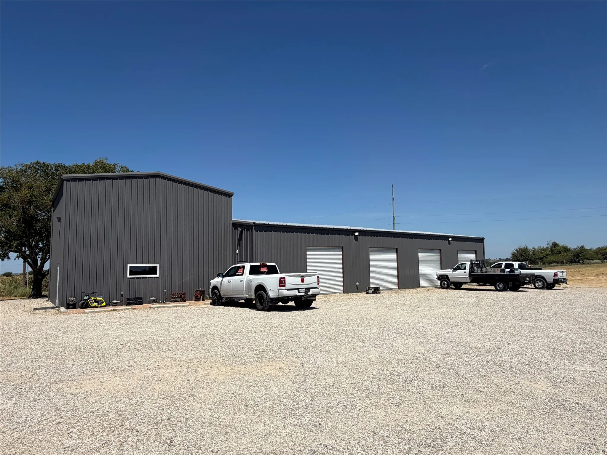 Warehouse For Rent in Parker County , 111 Ridgmar Road, Weatherford, Texas 76088, 0, 0, Garage spaces, 0 Sqft, built in 2024, Price $6,500, mls#21364338, Real Estate Agent in Weatherford, Homes For Rent in Parker county, Homes For Rent in Weatherford, Realtor in Weatherford Texas, Real Estate Brokerage Independent Realty Texas, Luminita Cordes Realtor