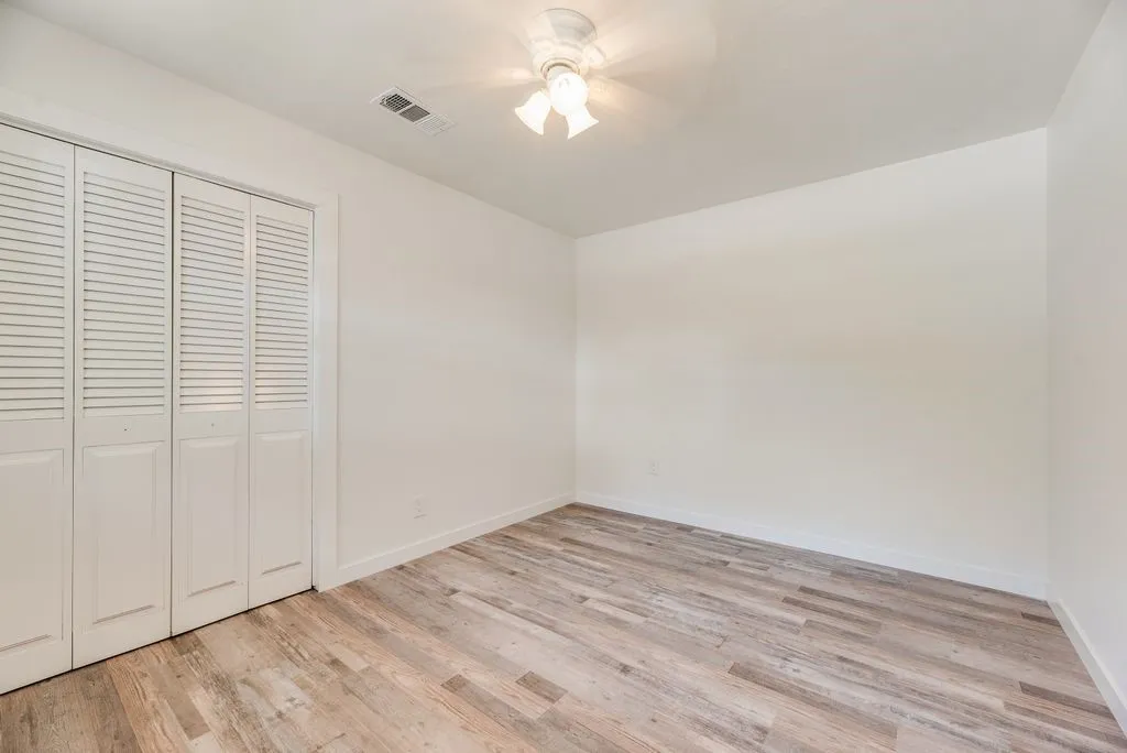 Additional bedroom