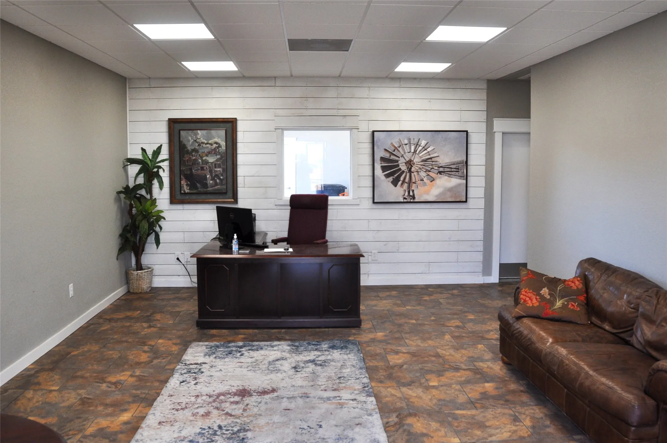 Warehouse For Sale in Johnson County , 125 Century Drive, Cleburne, Texas 76033, 0, 0, Garage spaces, 0 Sqft, built in 1982, Price $1,199,000, mls#21365508, Real Estate Agent in Cleburne, Homes For Sale in Johnson county, Homes For Sale in Cleburne, Realtor in Cleburne Texas, Real Estate Brokerage Independent Realty Texas, Luminita Cordes Realtor