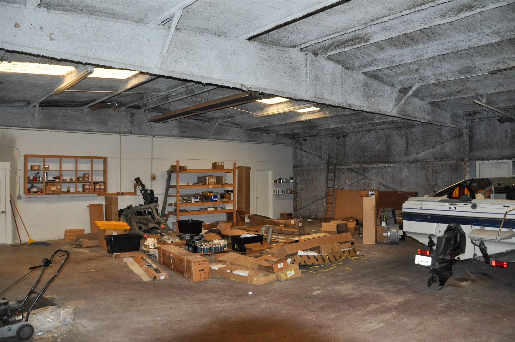 Warehouse For Sale in Johnson County , 125 Century Drive, Cleburne, Texas 76033, 0, 0, Garage spaces, 0 Sqft, built in 1982, Price $1,199,000, mls#21365508, Real Estate Agent in Cleburne, Homes For Sale in Johnson county, Homes For Sale in Cleburne, Realtor in Cleburne Texas, Real Estate Brokerage Independent Realty Texas, Luminita Cordes Realtor