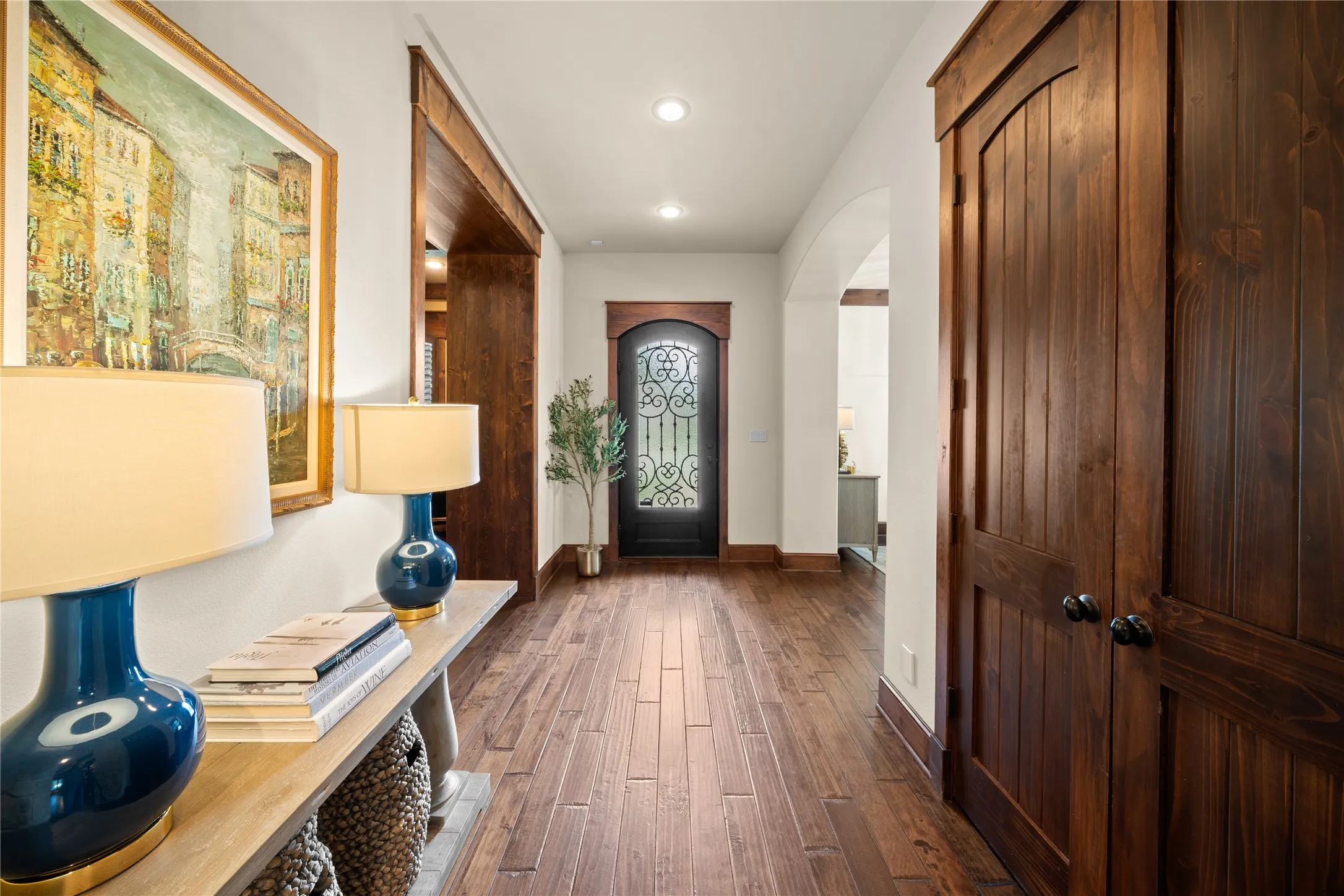 Single Family Residence For Sale in Smith County , 6987 Canal, Tyler, Texas 75703, 4 Bedroom, 4 Bathroom, 3 Garage spaces, 4,932 Sqft, built in 2008, mls#21365179, Real Estate Agent in Tyler, Homes For Sale in Smith county, Homes For Sale in Tyler, Realtor in Tyler Texas, Real Estate Brokerage Independent Realty Texas, Luminita Cordes Realtor