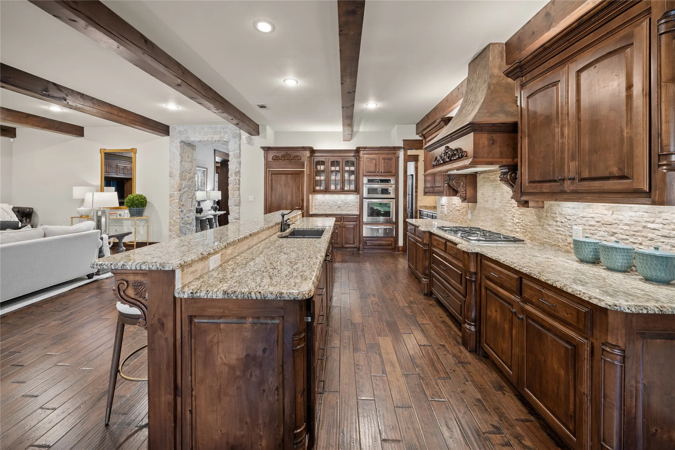 Single Family Residence For Sale in Smith County , 6987 Canal, Tyler, Texas 75703, 4 Bedroom, 4 Bathroom, 3 Garage spaces, 4,932 Sqft, built in 2008, mls#21365179, Real Estate Agent in Tyler, Homes For Sale in Smith county, Homes For Sale in Tyler, Realtor in Tyler Texas, Real Estate Brokerage Independent Realty Texas, Luminita Cordes Realtor