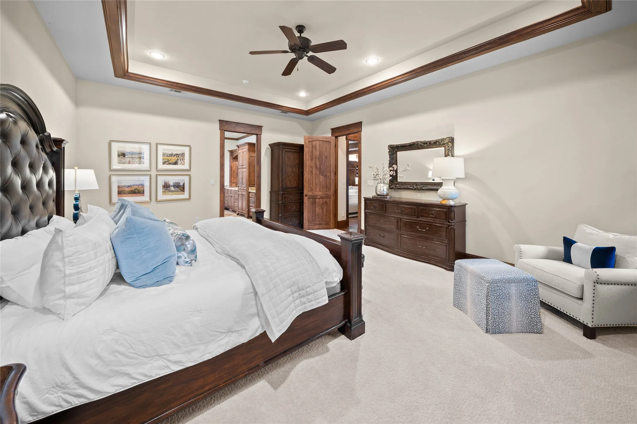 Single Family Residence For Sale in Smith County , 6987 Canal, Tyler, Texas 75703, 4 Bedroom, 4 Bathroom, 3 Garage spaces, 4,932 Sqft, built in 2008, mls#21365179, Real Estate Agent in Tyler, Homes For Sale in Smith county, Homes For Sale in Tyler, Realtor in Tyler Texas, Real Estate Brokerage Independent Realty Texas, Luminita Cordes Realtor