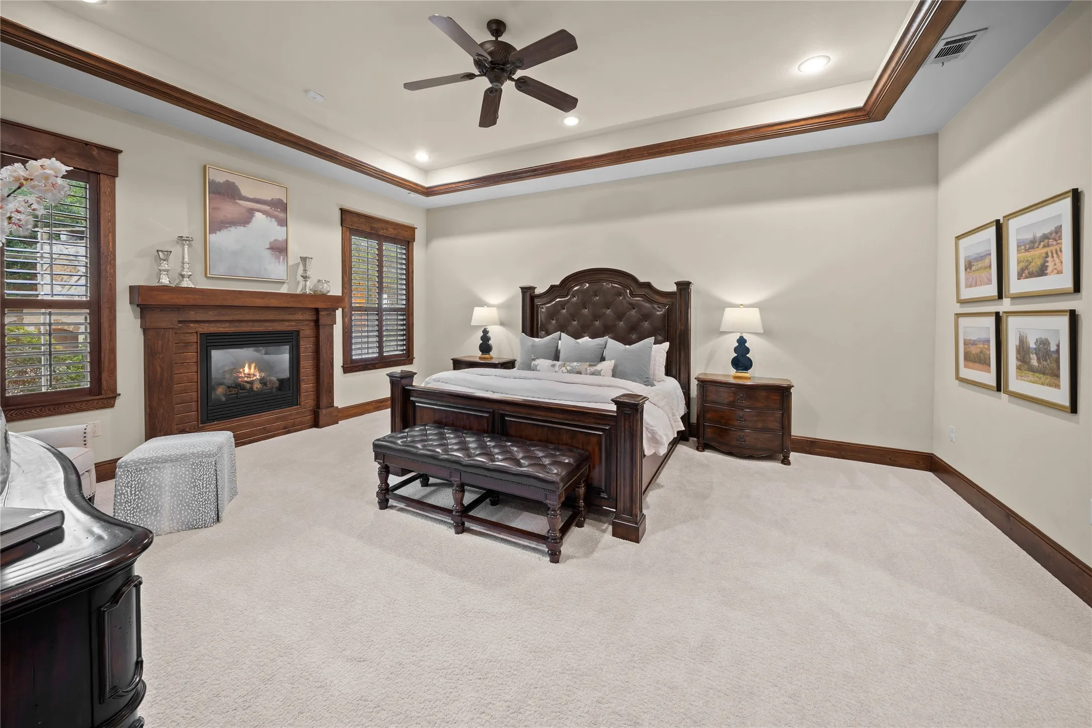 Single Family Residence For Sale in Smith County , 6987 Canal, Tyler, Texas 75703, 4 Bedroom, 4 Bathroom, 3 Garage spaces, 4,932 Sqft, built in 2008, mls#21365179, Real Estate Agent in Tyler, Homes For Sale in Smith county, Homes For Sale in Tyler, Realtor in Tyler Texas, Real Estate Brokerage Independent Realty Texas, Luminita Cordes Realtor