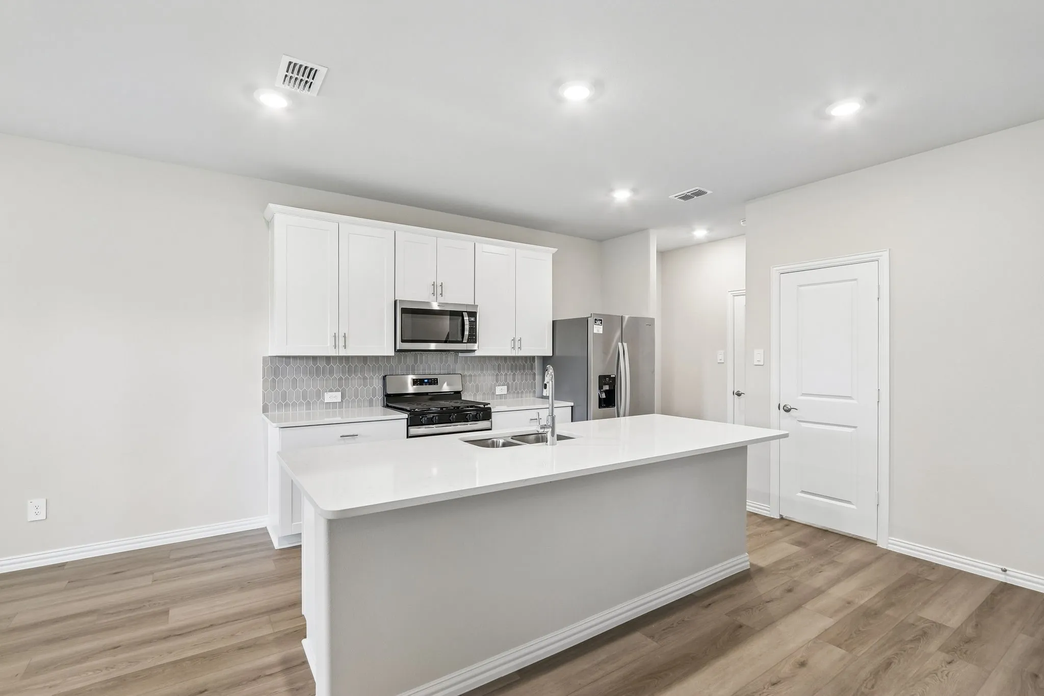 Photo is not of the actual home, but is an inspirational photo of builder’s model home and may depict options, furnishings, and/or decorator features that are not included.