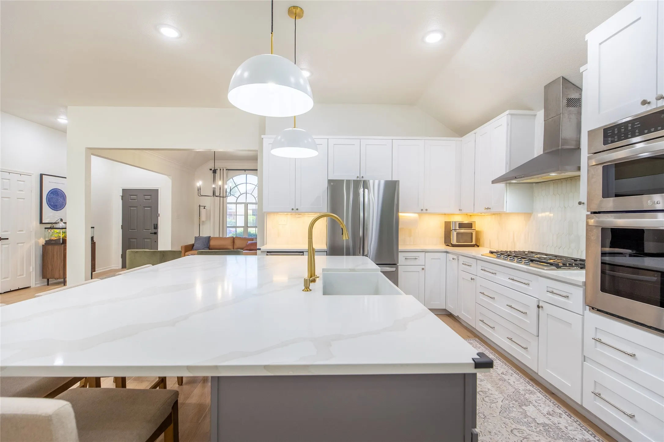 Single Family Residence For Sale in Collin County , 1330 Marwood Drive, Allen, Texas 75013, 4 Bedroom, 2 Bathroom, 2 Garage spaces, 2,232 Sqft, built in 2001, mls#21358913, Real Estate Agent in Allen, Homes For Sale in Collin county, Homes For Sale in Allen, Realtor in Allen Texas, Real Estate Brokerage Independent Realty Texas, Luminita Cordes Realtor