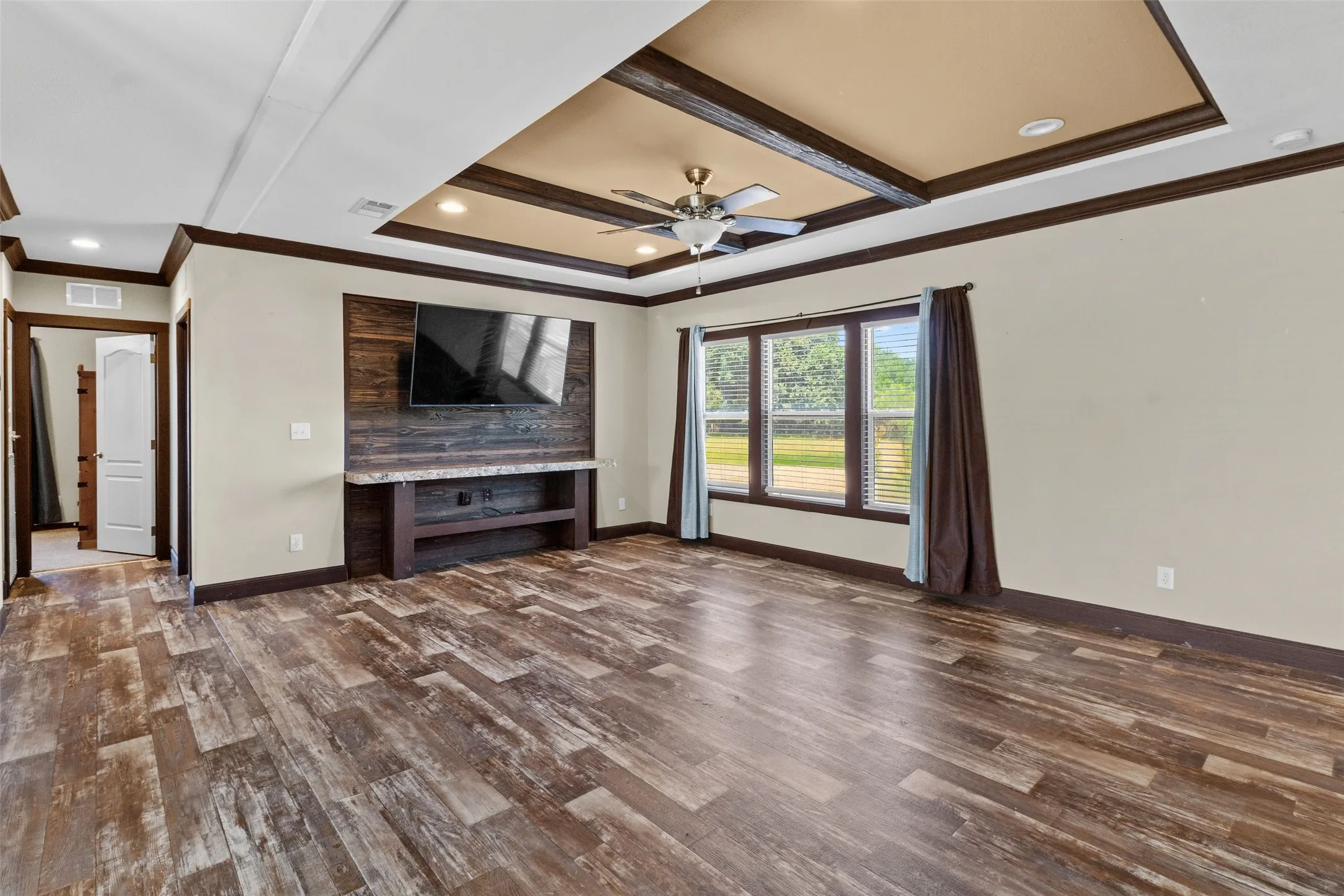Manufactured Home For Sale in Navarro County , 1155 NW County Road 3150, Dawson, Texas 76639, 3 Bedroom, 2 Bathroom, Garage spaces, 1,456 Sqft, built in 2023, mls#21365516, Real Estate Agent in Dawson, Homes For Sale in Navarro county, Homes For Sale in Dawson, Realtor in Dawson Texas, Real Estate Brokerage Independent Realty Texas, Luminita Cordes Realtor