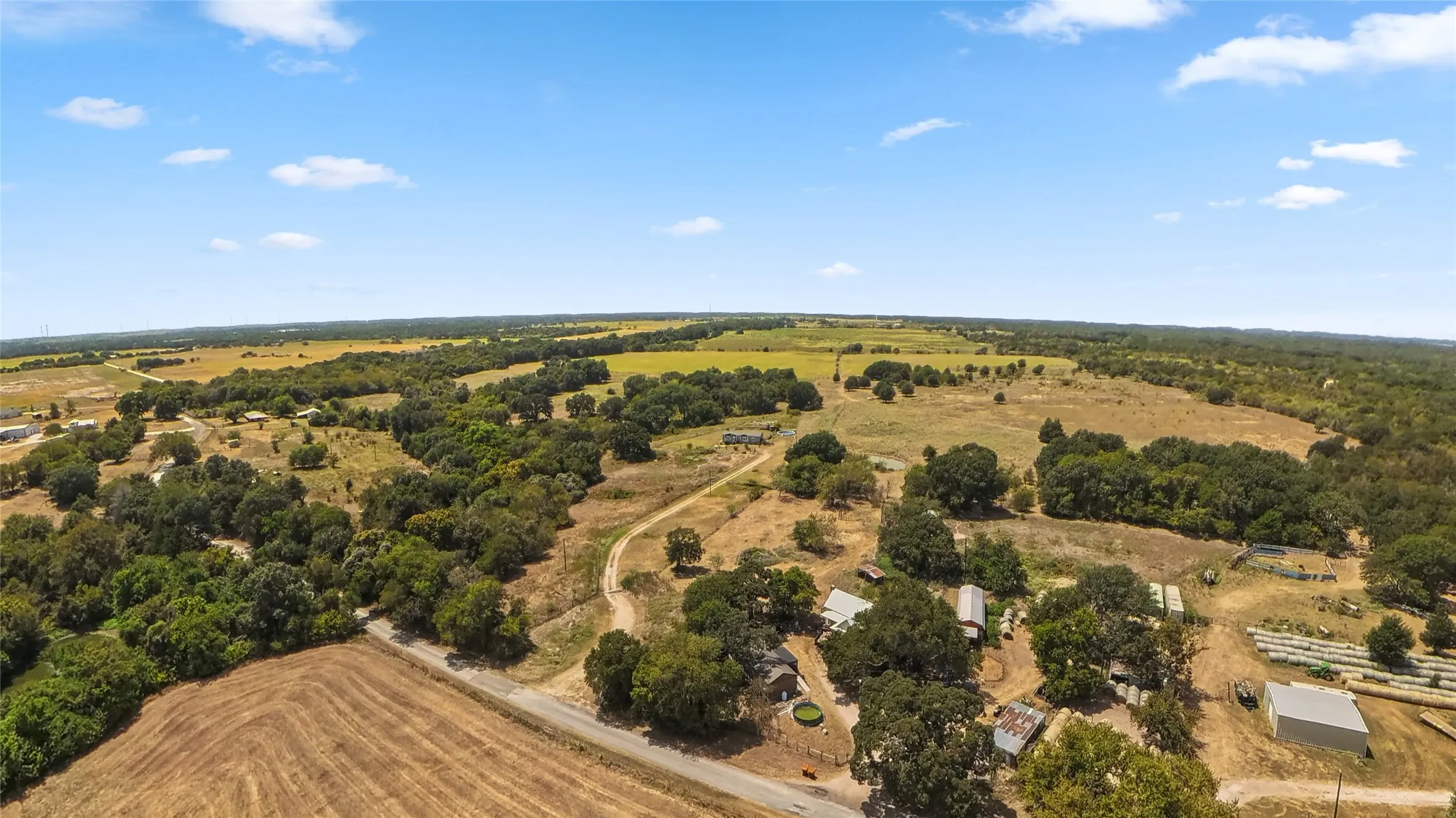 Manufactured Home For Sale in Navarro County , 1155 NW County Road 3150, Dawson, Texas 76639, 3 Bedroom, 2 Bathroom, Garage spaces, 1,456 Sqft, built in 2023, mls#21365516, Real Estate Agent in Dawson, Homes For Sale in Navarro county, Homes For Sale in Dawson, Realtor in Dawson Texas, Real Estate Brokerage Independent Realty Texas, Luminita Cordes Realtor