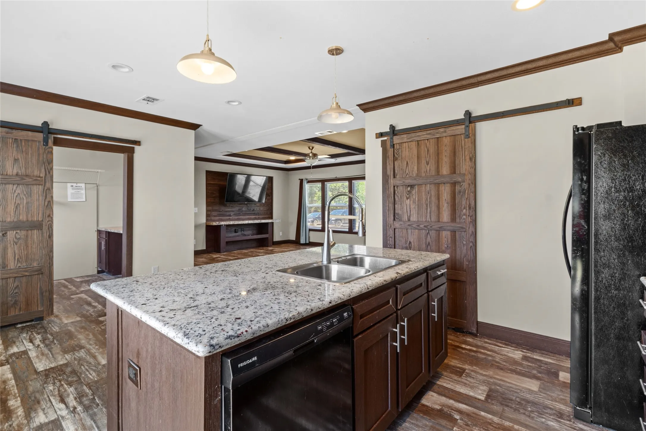Manufactured Home For Sale in Navarro County , 1155 NW County Road 3150, Dawson, Texas 76639, 3 Bedroom, 2 Bathroom, Garage spaces, 1,456 Sqft, built in 2023, mls#21365516, Real Estate Agent in Dawson, Homes For Sale in Navarro county, Homes For Sale in Dawson, Realtor in Dawson Texas, Real Estate Brokerage Independent Realty Texas, Luminita Cordes Realtor