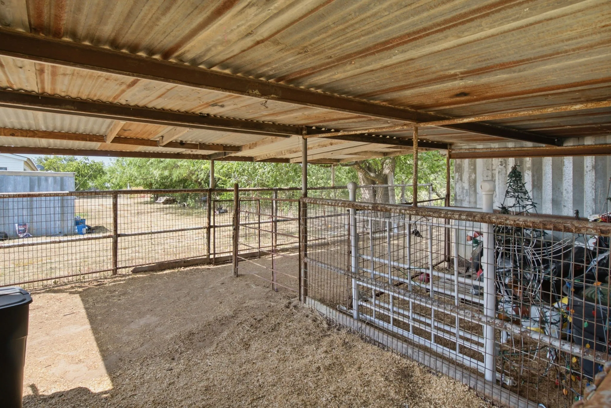 Single Family Residence For Sale in Mills County , 1399 State Highway 16 N, Priddy, Texas 76442, 3 Bedroom, 2 Bathroom, Garage spaces, 2,210 Sqft, built in 1982, mls#21364106, Real Estate Agent in Priddy, Homes For Sale in Mills county, Homes For Sale in Priddy, Realtor in Priddy Texas, Real Estate Brokerage Independent Realty Texas, Luminita Cordes Realtor