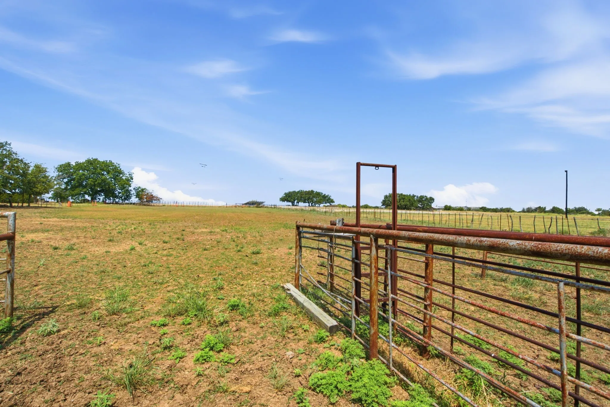 Single Family Residence For Sale in Mills County , 1399 State Highway 16 N, Priddy, Texas 76442, 3 Bedroom, 2 Bathroom, Garage spaces, 2,210 Sqft, built in 1982, mls#21364106, Real Estate Agent in Priddy, Homes For Sale in Mills county, Homes For Sale in Priddy, Realtor in Priddy Texas, Real Estate Brokerage Independent Realty Texas, Luminita Cordes Realtor