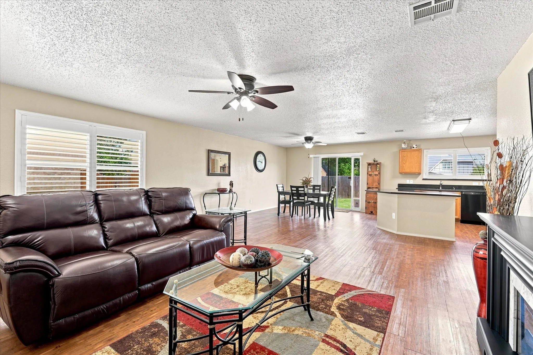 Single Family Residence For Sale in Kaufman County , 2036 Moonlight Trail, Heartland, Texas 75126, 3 Bedroom, 2 Bathroom, 2 Garage spaces, 1,520 Sqft, built in 2006, mls#21363451, Real Estate Agent in Heartland, Homes For Sale in Kaufman county, Homes For Sale in Heartland, Realtor in Heartland Texas, Real Estate Brokerage Independent Realty Texas, Luminita Cordes Realtor