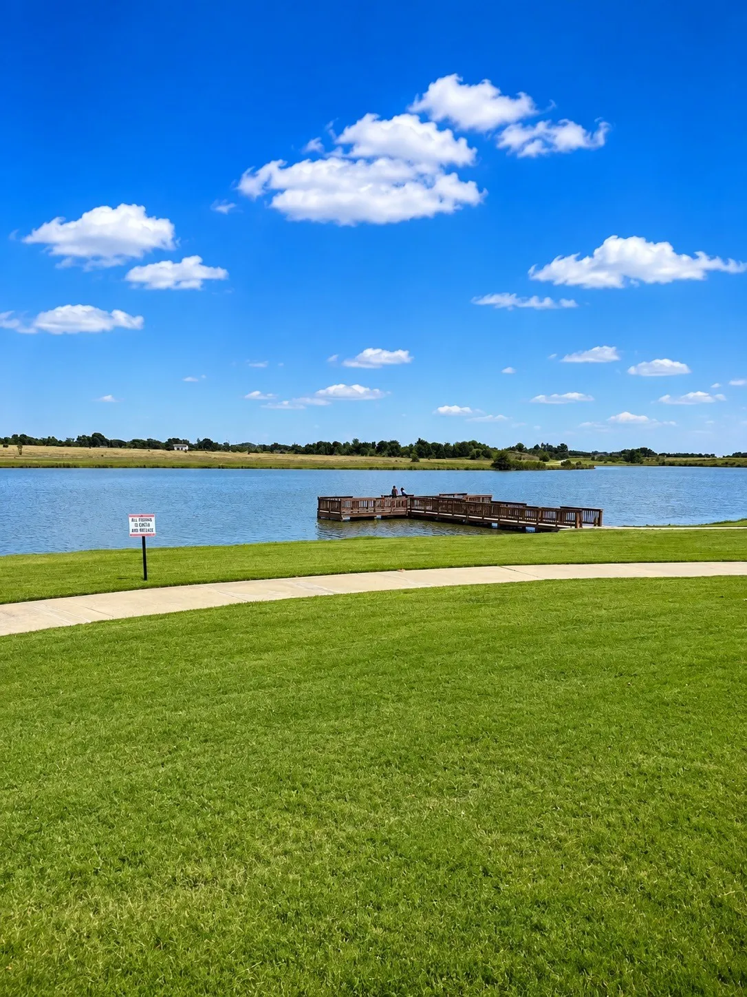Single Family Residence For Sale in Kaufman County , 2036 Moonlight Trail, Heartland, Texas 75126, 3 Bedroom, 2 Bathroom, 2 Garage spaces, 1,520 Sqft, built in 2006, mls#21363451, Real Estate Agent in Heartland, Homes For Sale in Kaufman county, Homes For Sale in Heartland, Realtor in Heartland Texas, Real Estate Brokerage Independent Realty Texas, Luminita Cordes Realtor