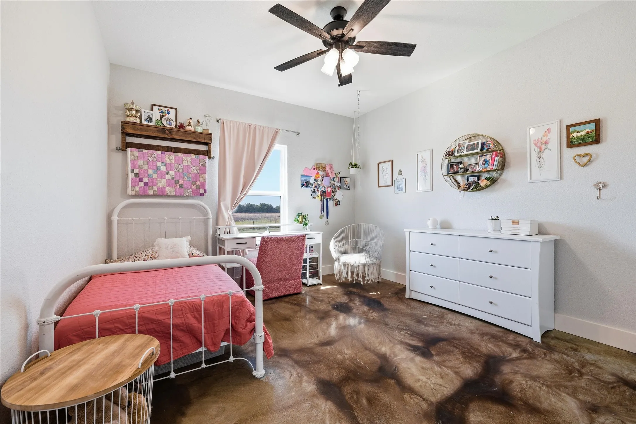 Single Family Residence For Sale in Parker County , 431 Advance Road, Weatherford, Texas 76088, 3 Bedroom, 2 Bathroom, 2 Garage spaces, 2,096 Sqft, built in 2024, Price $665,000, mls#21365442, Real Estate Agent in Weatherford, Homes For Sale in Parker county, Homes For Sale in Weatherford, Realtor in Weatherford Texas, Real Estate Brokerage Independent Realty Texas, Luminita Cordes Realtor