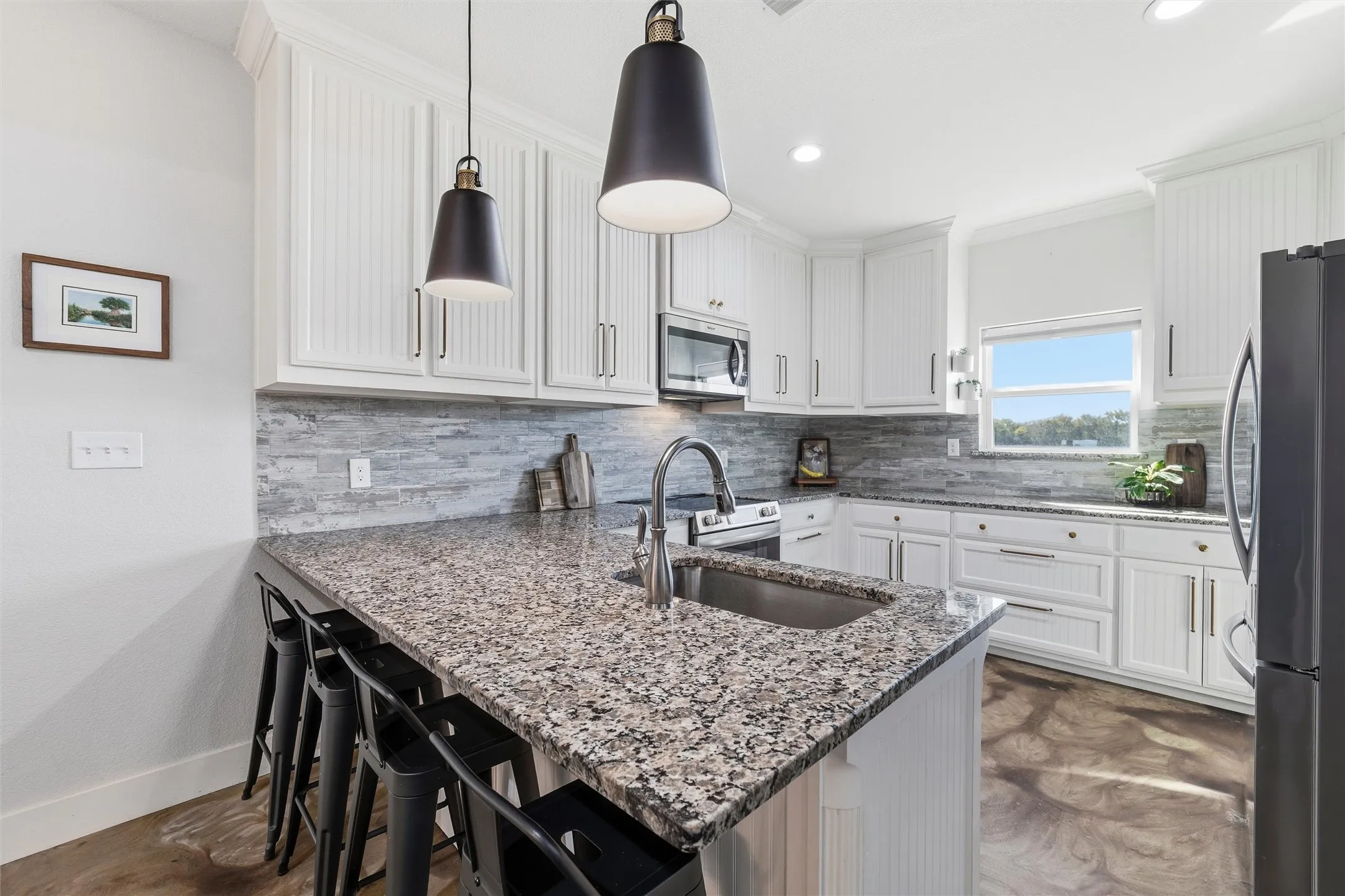Single Family Residence For Sale in Parker County , 431 Advance Road, Weatherford, Texas 76088, 3 Bedroom, 2 Bathroom, 2 Garage spaces, 2,096 Sqft, built in 2024, Price $665,000, mls#21365442, Real Estate Agent in Weatherford, Homes For Sale in Parker county, Homes For Sale in Weatherford, Realtor in Weatherford Texas, Real Estate Brokerage Independent Realty Texas, Luminita Cordes Realtor