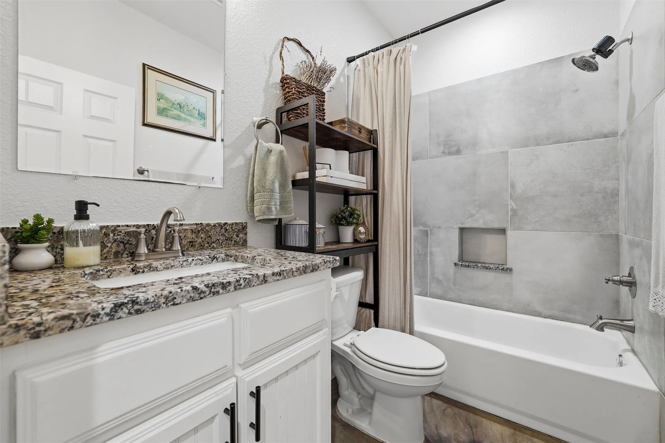Single Family Residence For Sale in Parker County , 431 Advance Road, Weatherford, Texas 76088, 3 Bedroom, 2 Bathroom, 2 Garage spaces, 2,096 Sqft, built in 2024, Price $665,000, mls#21365442, Real Estate Agent in Weatherford, Homes For Sale in Parker county, Homes For Sale in Weatherford, Realtor in Weatherford Texas, Real Estate Brokerage Independent Realty Texas, Luminita Cordes Realtor