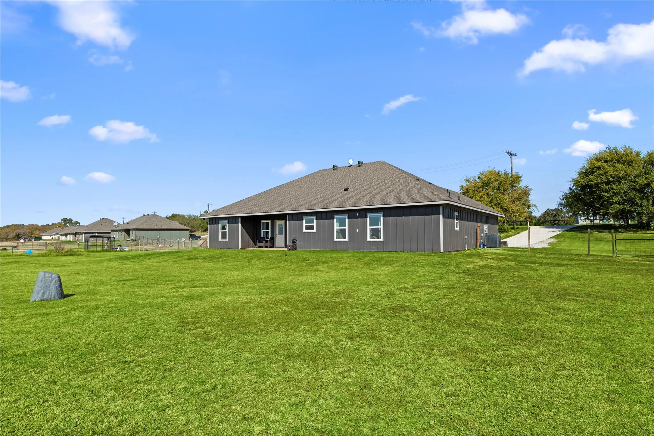Single Family Residence For Sale in Parker County , 431 Advance Road, Weatherford, Texas 76088, 3 Bedroom, 2 Bathroom, 2 Garage spaces, 2,096 Sqft, built in 2024, Price $665,000, mls#21365442, Real Estate Agent in Weatherford, Homes For Sale in Parker county, Homes For Sale in Weatherford, Realtor in Weatherford Texas, Real Estate Brokerage Independent Realty Texas, Luminita Cordes Realtor
