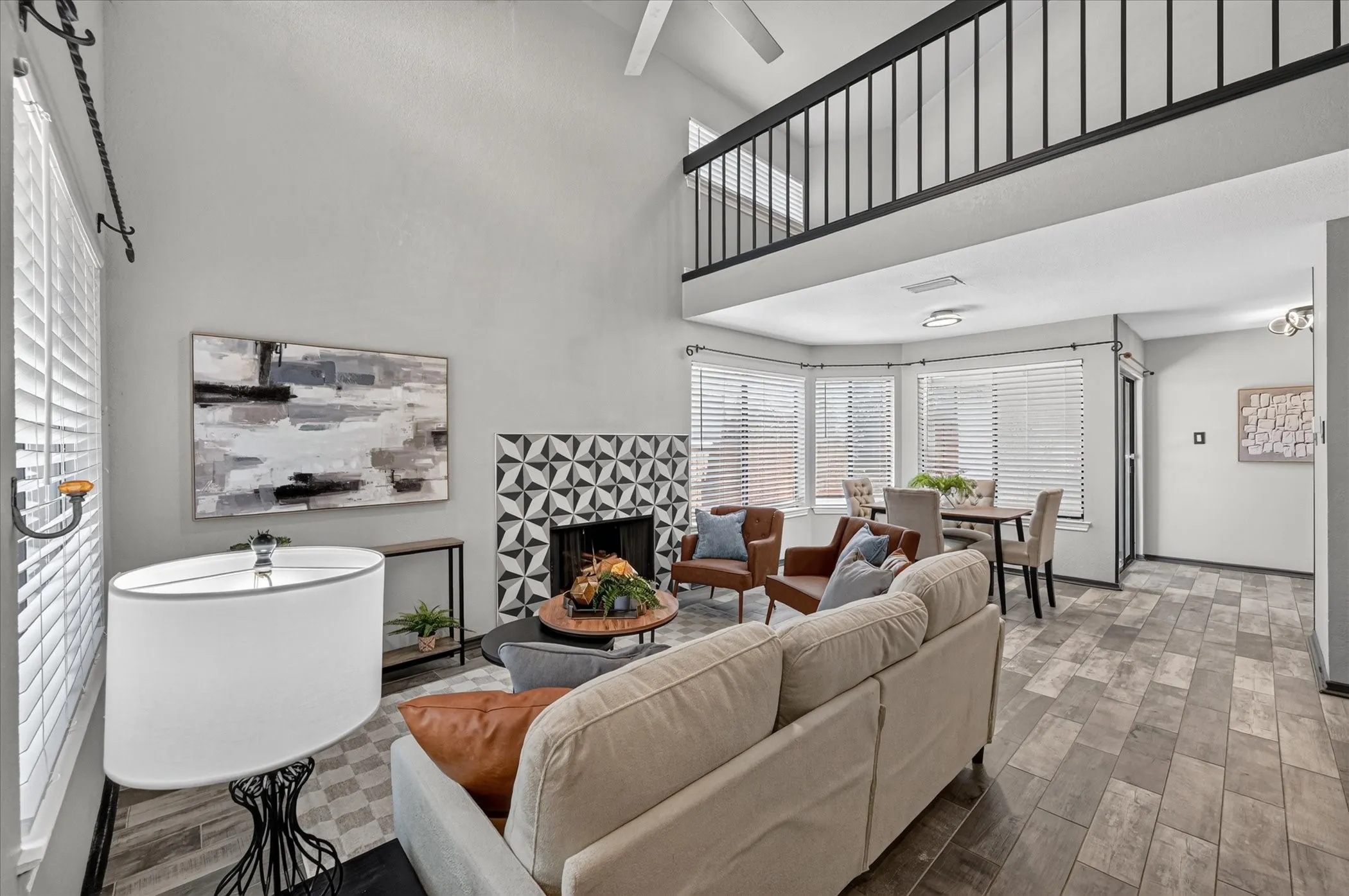 Condominium For Sale in Collin County , 4242 N Capistrano Drive 177, Dallas, Texas 75287, 2 Bedroom, 2 Bathroom, 1 Garage spaces, 1,551 Sqft, built in 1986, mls#21358704, Real Estate Agent in Dallas, Homes For Sale in Collin county, Homes For Sale in Dallas, Realtor in Dallas Texas, Real Estate Brokerage Independent Realty Texas, Luminita Cordes Realtor