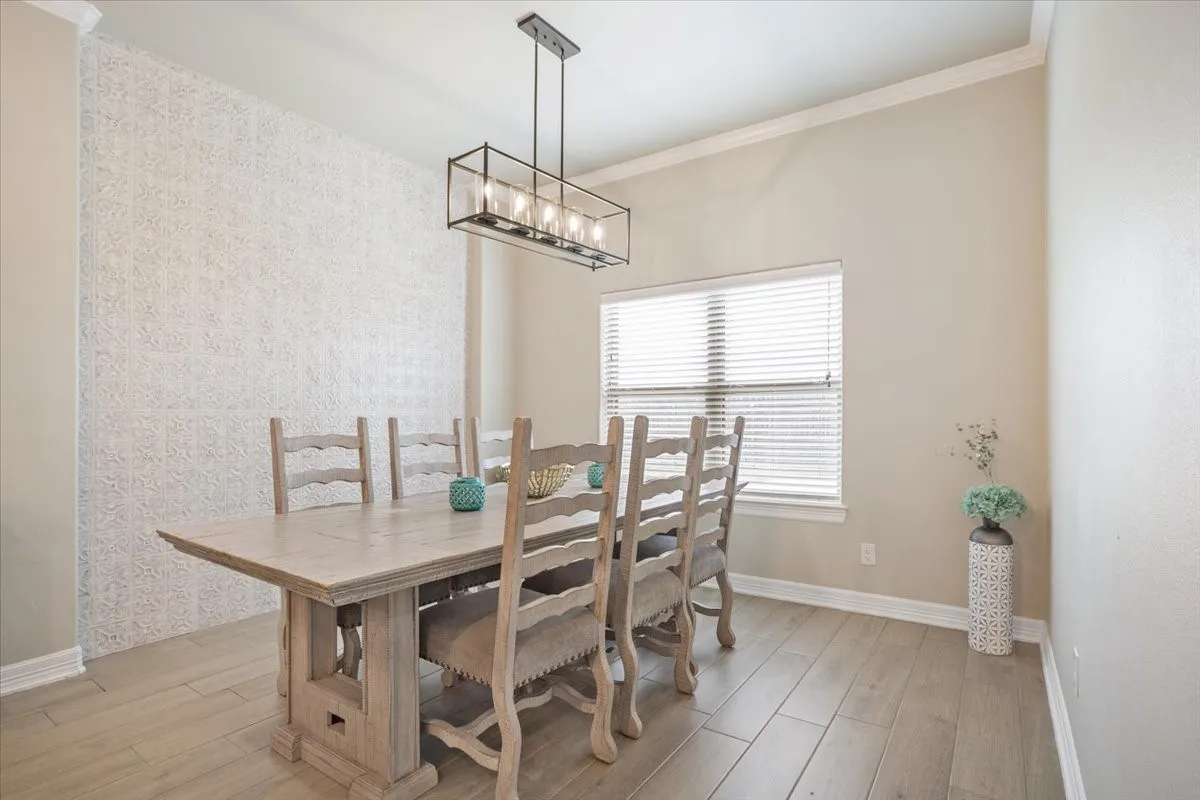 Single Family Residence For Sale in Bell County , 502 Oak Drive, Troy, Texas 76579, 5 Bedroom, 4 Bathroom, 3 Garage spaces, 2,739 Sqft, built in 2021, mls#21365483, Real Estate Agent in Troy, Homes For Sale in Bell county, Homes For Sale in Troy, Realtor in Troy Texas, Real Estate Brokerage Independent Realty Texas, Luminita Cordes Realtor