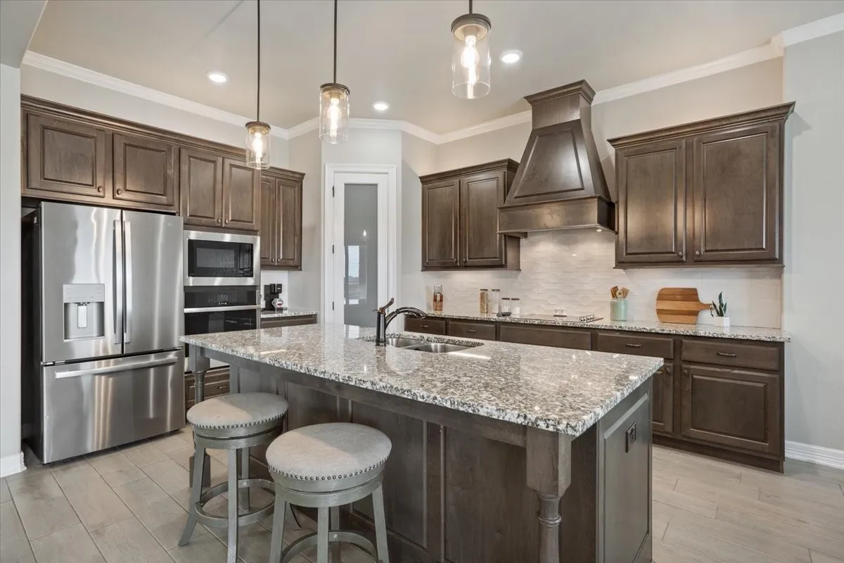 Single Family Residence For Sale in Bell County , 502 Oak Drive, Troy, Texas 76579, 5 Bedroom, 4 Bathroom, 3 Garage spaces, 2,739 Sqft, built in 2021, mls#21365483, Real Estate Agent in Troy, Homes For Sale in Bell county, Homes For Sale in Troy, Realtor in Troy Texas, Real Estate Brokerage Independent Realty Texas, Luminita Cordes Realtor
