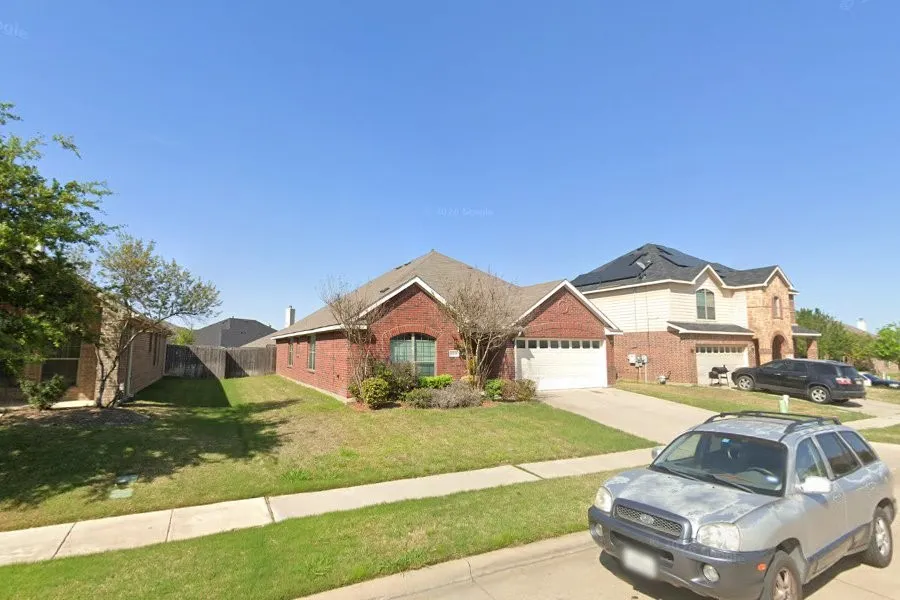 Single Family Residence For Rent