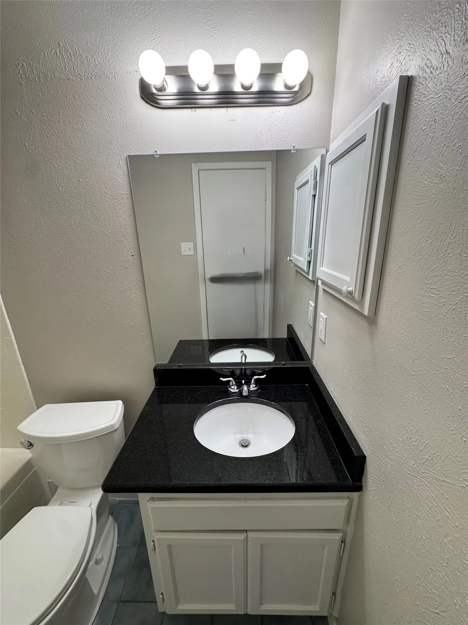 Single Family Residence For Rent in Tarrant County , 3808 Staghorn Circle S, Fort Worth, Texas 76137, 3 Bedroom, 2 Bathroom, 2 Garage spaces, 1,104 Sqft, built in 1985, mls#21365565, Real Estate Agent in Fort Worth, Homes For Rent in Tarrant county, Homes For Rent in Fort Worth, Realtor in Fort Worth Texas, Real Estate Brokerage Independent Realty Texas, Luminita Cordes Realtor