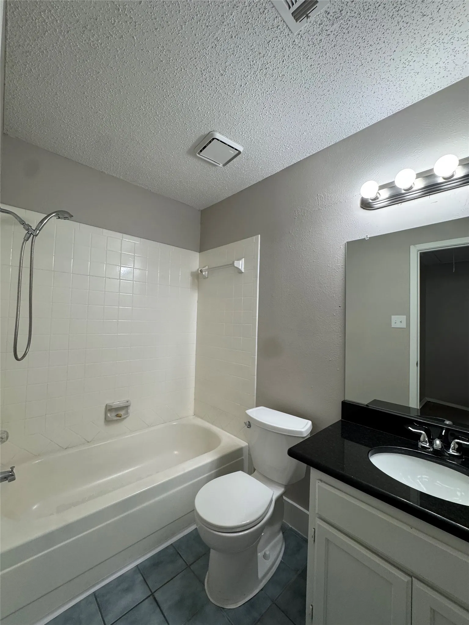 Single Family Residence For Rent in Tarrant County , 3808 Staghorn Circle S, Fort Worth, Texas 76137, 3 Bedroom, 2 Bathroom, 2 Garage spaces, 1,104 Sqft, built in 1985, mls#21365565, Real Estate Agent in Fort Worth, Homes For Rent in Tarrant county, Homes For Rent in Fort Worth, Realtor in Fort Worth Texas, Real Estate Brokerage Independent Realty Texas, Luminita Cordes Realtor