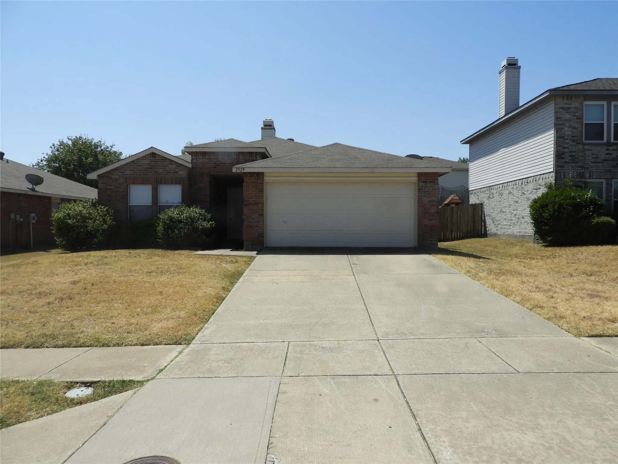 Single Family Residence For Rent in Collin County , 2529 Timberbrook Trail, Mc Kinney, Texas 75071, 3 Bedroom, 2 Bathroom, 2 Garage spaces, 1,659 Sqft, built in 2002, mls#21365568, Real Estate Agent in Mc Kinney, Homes For Rent in Collin county, Homes For Rent in Mc Kinney, Realtor in Mc Kinney Texas, Real Estate Brokerage Independent Realty Texas, Luminita Cordes Realtor