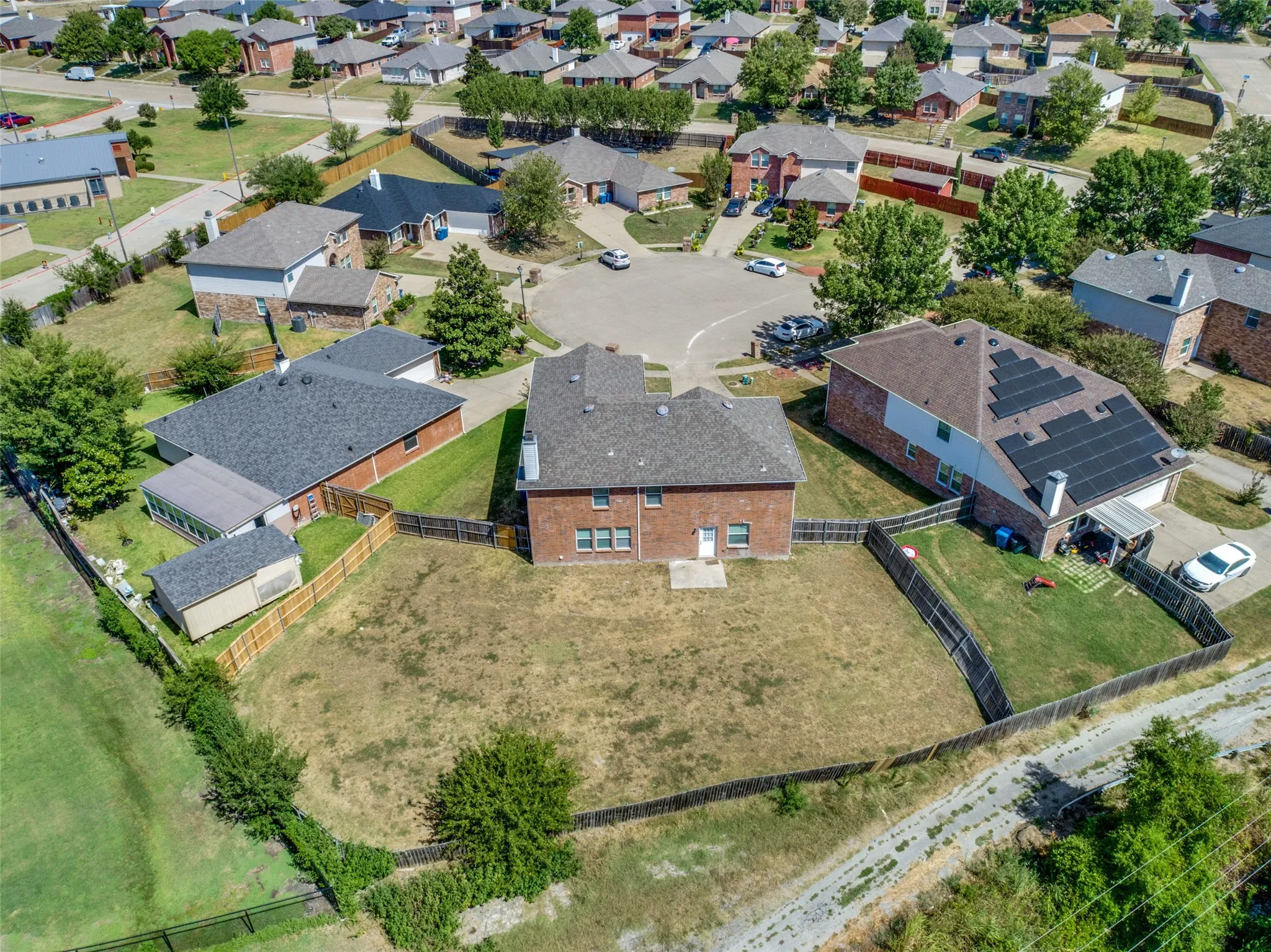 Single Family Residence For Sale in Rockwall County , 3468 POST OAK Drive, Rockwall, Texas 75032, 4 Bedroom, 3 Bathroom, 2 Garage spaces, 2,984 Sqft, built in 2005, mls#21359748, Real Estate Agent in Rockwall, Homes For Sale in Rockwall county, Homes For Sale in Rockwall, Realtor in Rockwall Texas, Real Estate Brokerage Independent Realty Texas, Luminita Cordes Realtor