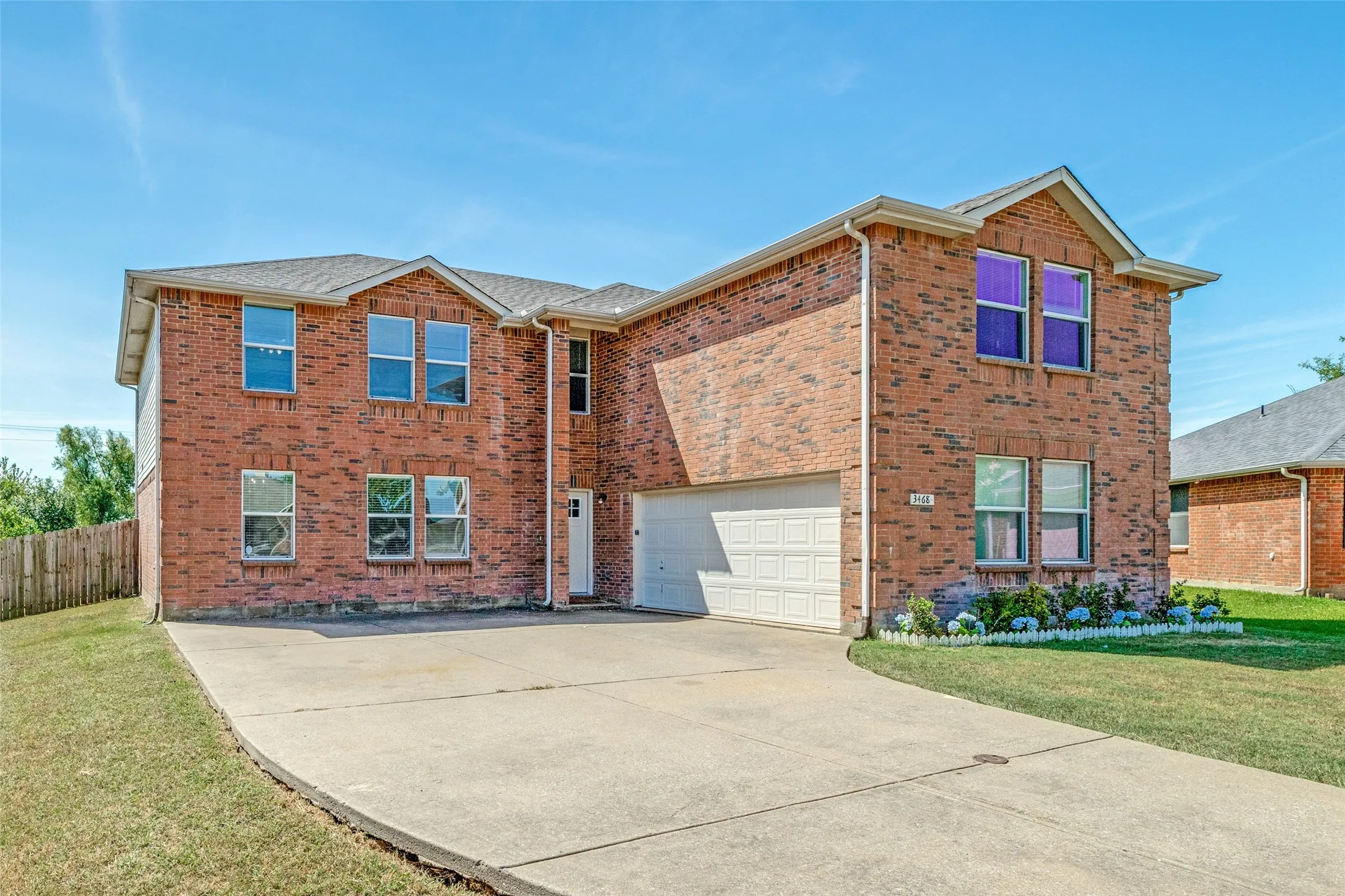 Single Family Residence For Sale in Rockwall County , 3468 POST OAK Drive, Rockwall, Texas 75032, 4 Bedroom, 3 Bathroom, 2 Garage spaces, 2,984 Sqft, built in 2005, mls#21359748, Real Estate Agent in Rockwall, Homes For Sale in Rockwall county, Homes For Sale in Rockwall, Realtor in Rockwall Texas, Real Estate Brokerage Independent Realty Texas, Luminita Cordes Realtor