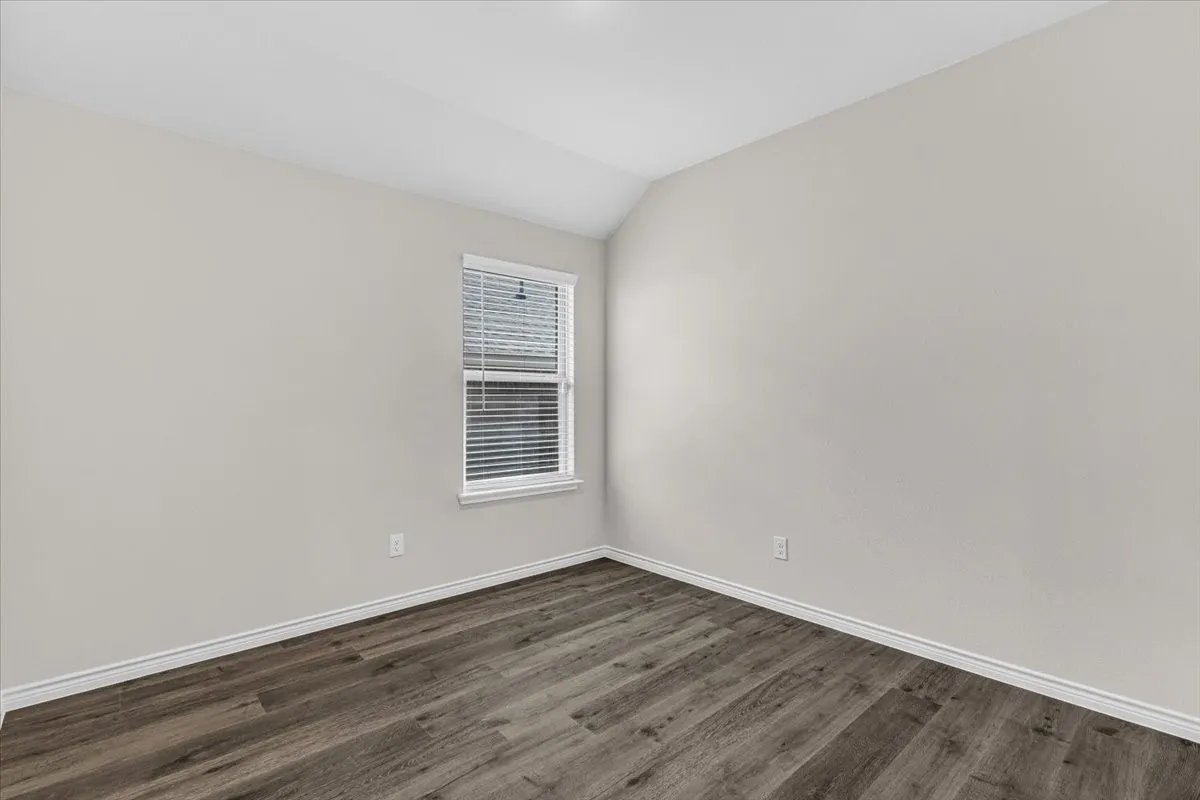 Your perfect home office or flex space