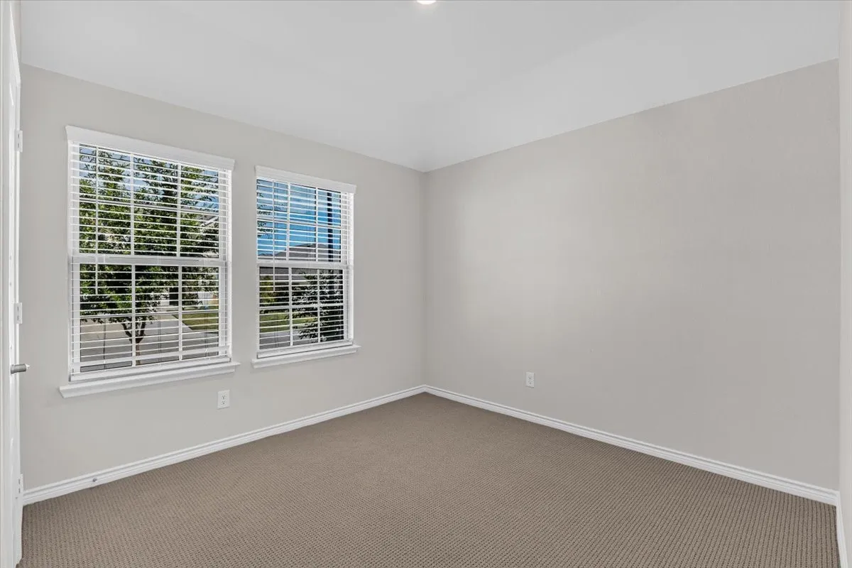 Large secondary bedroom #3
