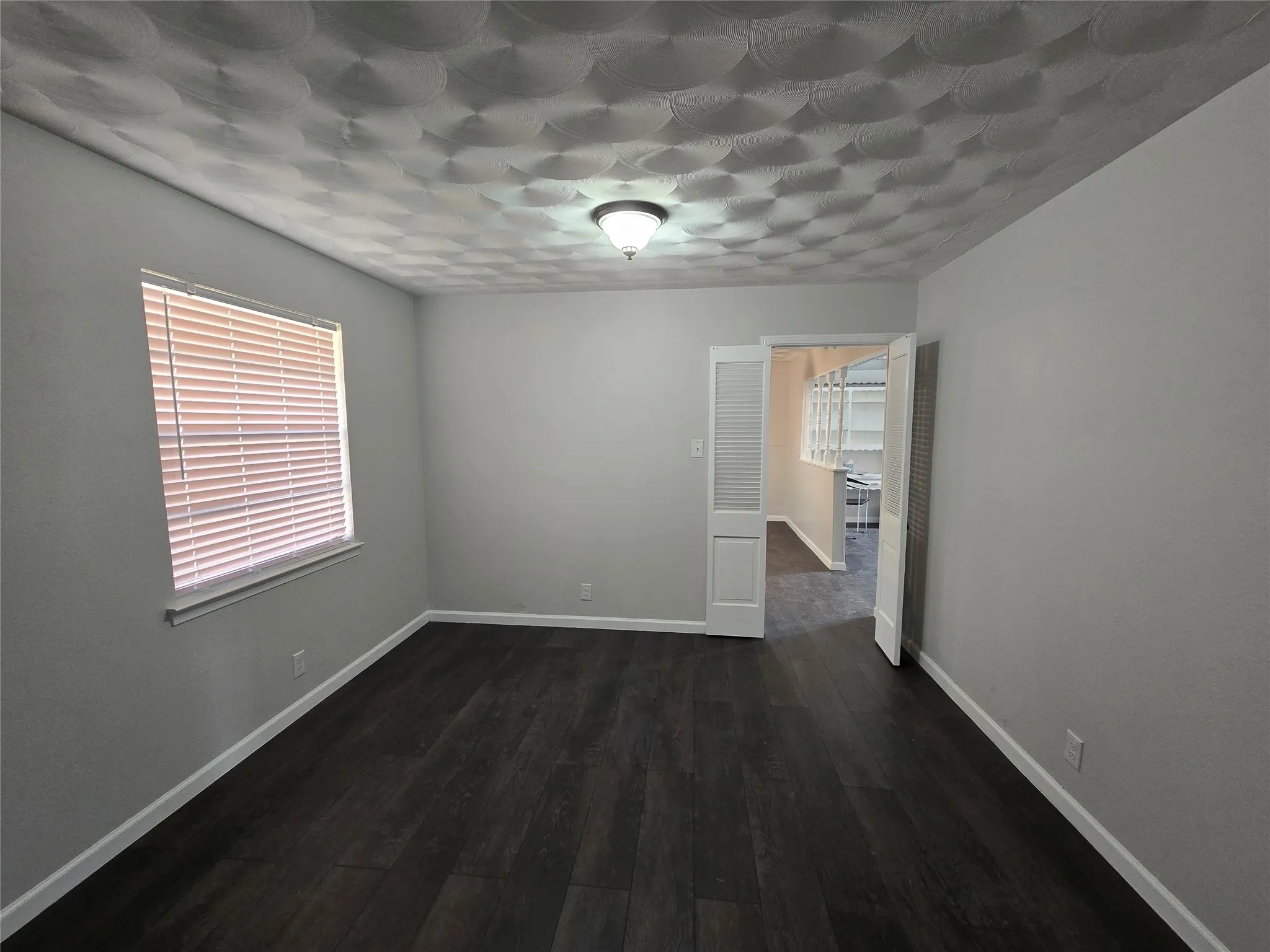 Single Family Residence For Rent in Dallas County , 1623 Heather Glen Drive, Dallas, Texas 75232, 3 Bedroom, 2 Bathroom, 2 Garage spaces, 1,682 Sqft, built in 1964, mls#21365156, Real Estate Agent in Dallas, Homes For Rent in Dallas county, Homes For Rent in Dallas, Realtor in Dallas Texas, Real Estate Brokerage Independent Realty Texas, Luminita Cordes Realtor