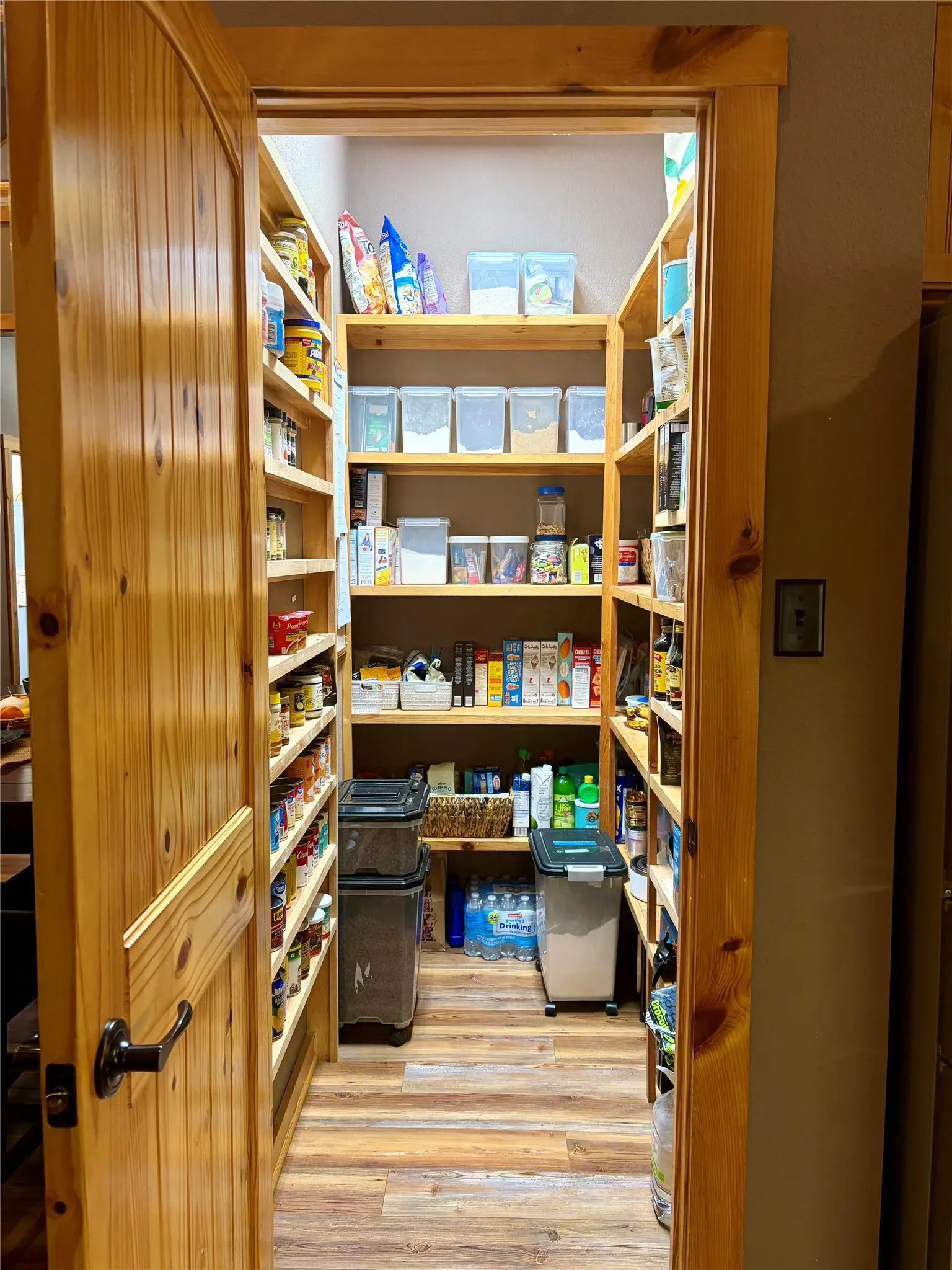 Single Family Residence For Sale in Wood County , 333 Dogwood Trail, Holly Lake Ranch, Texas 75765, 3 Bedroom, 4 Bathroom, Garage spaces, 2,392 Sqft, built in 2015, mls#21365549, Real Estate Agent in Holly Lake Ranch, Homes For Sale in Wood county, Homes For Sale in Holly Lake Ranch, Realtor in Holly Lake Ranch Texas, Real Estate Brokerage Independent Realty Texas, Luminita Cordes Realtor