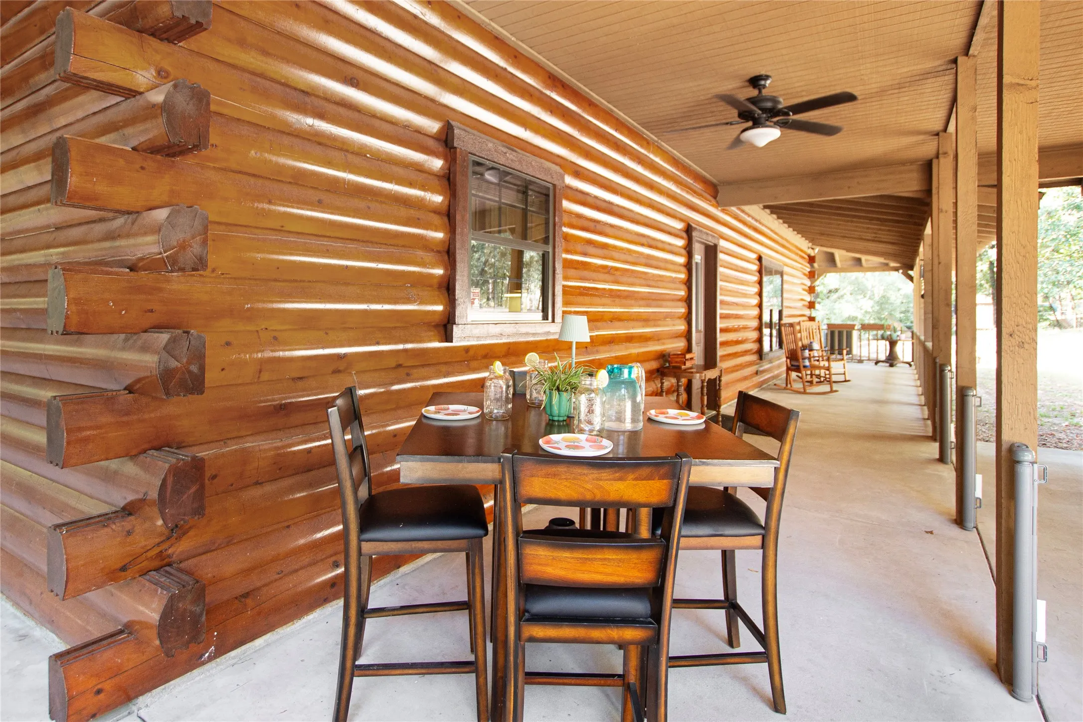 Single Family Residence For Sale in Wood County , 333 Dogwood Trail, Holly Lake Ranch, Texas 75765, 3 Bedroom, 4 Bathroom, Garage spaces, 2,392 Sqft, built in 2015, mls#21365549, Real Estate Agent in Holly Lake Ranch, Homes For Sale in Wood county, Homes For Sale in Holly Lake Ranch, Realtor in Holly Lake Ranch Texas, Real Estate Brokerage Independent Realty Texas, Luminita Cordes Realtor