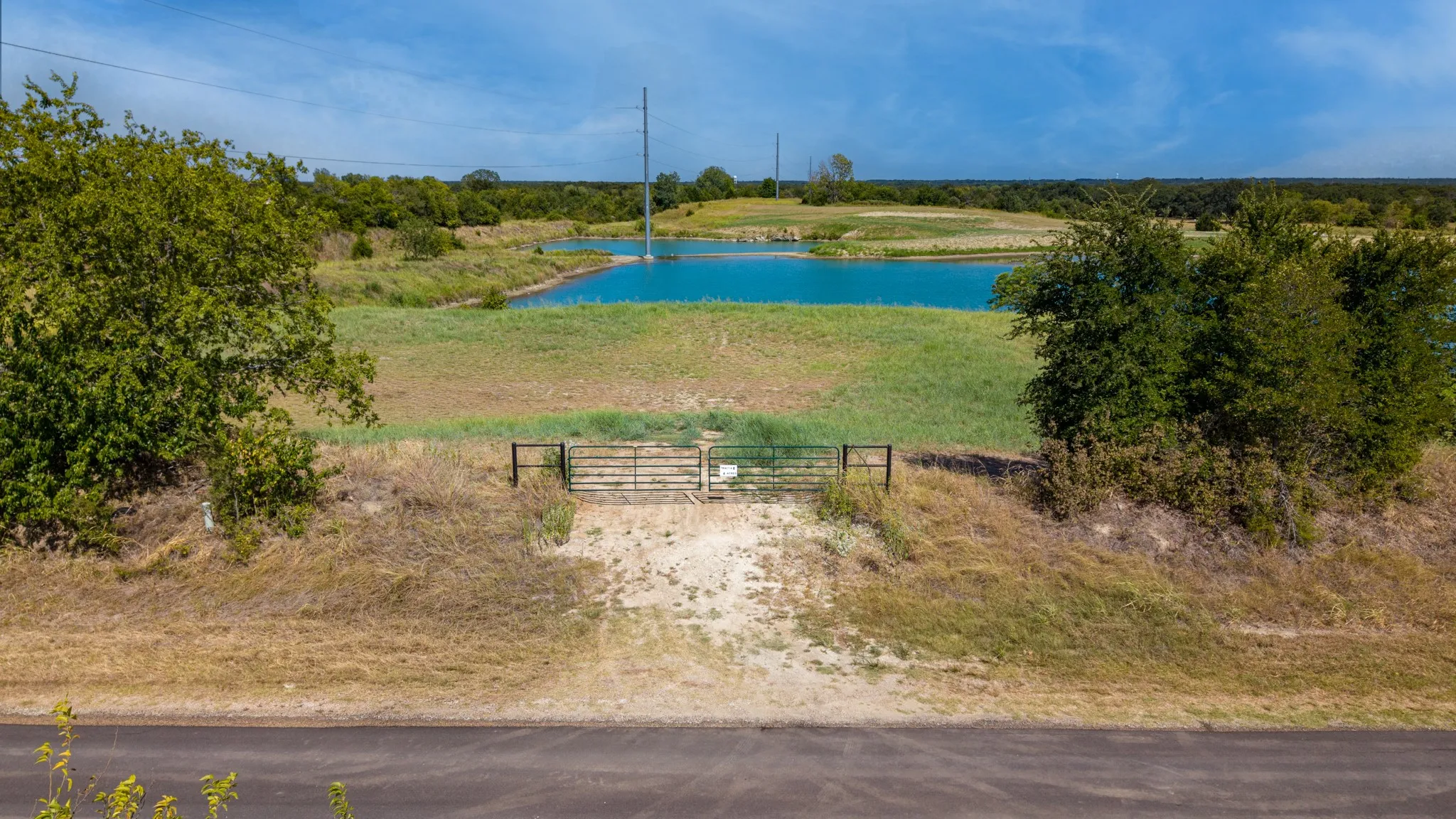 Unimproved Land For Sale in Kaufman County , Lot 8 County Road 334, Quinlan, Texas 75474, 0, 0, Garage spaces, 0 Sqft, built in 0, Price $199,000, mls#21365563, Real Estate Agent in Quinlan, Homes For Sale in Kaufman county, Homes For Sale in Quinlan, Realtor in Quinlan Texas, Real Estate Brokerage Independent Realty Texas, Luminita Cordes Realtor