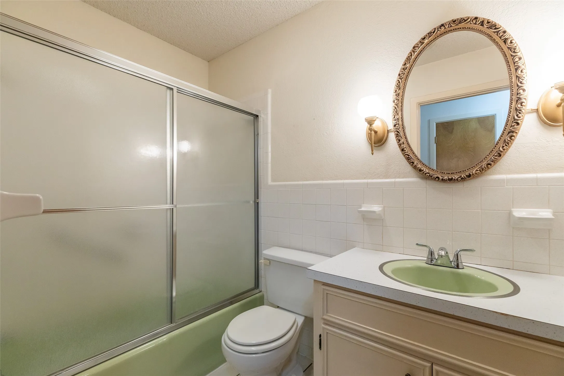 Single Family Residence For Sale in Taylor County , 110 Cherry, Merkel, Texas 79536, 2 Bedroom, 1 Bathroom, 2 Garage spaces, 957 Sqft, built in 1980, Price $155,000, mls#21363148, Real Estate Agent in Merkel, Homes For Sale in Taylor county, Homes For Sale in Merkel, Realtor in Merkel Texas, Real Estate Brokerage Independent Realty Texas, Luminita Cordes Realtor